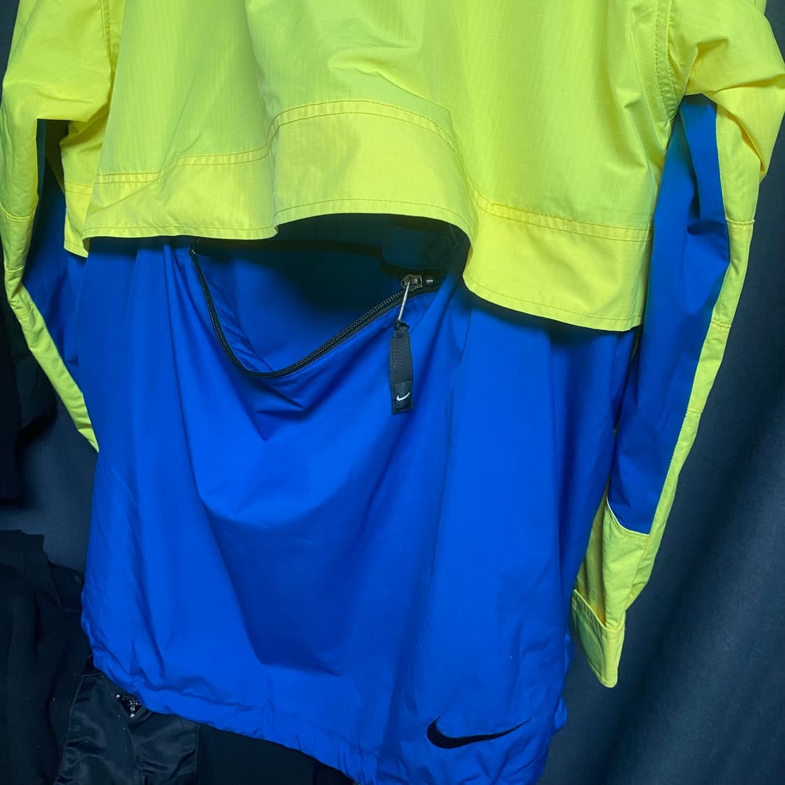 나이키 ACG 바람막이 M 상품이미지5