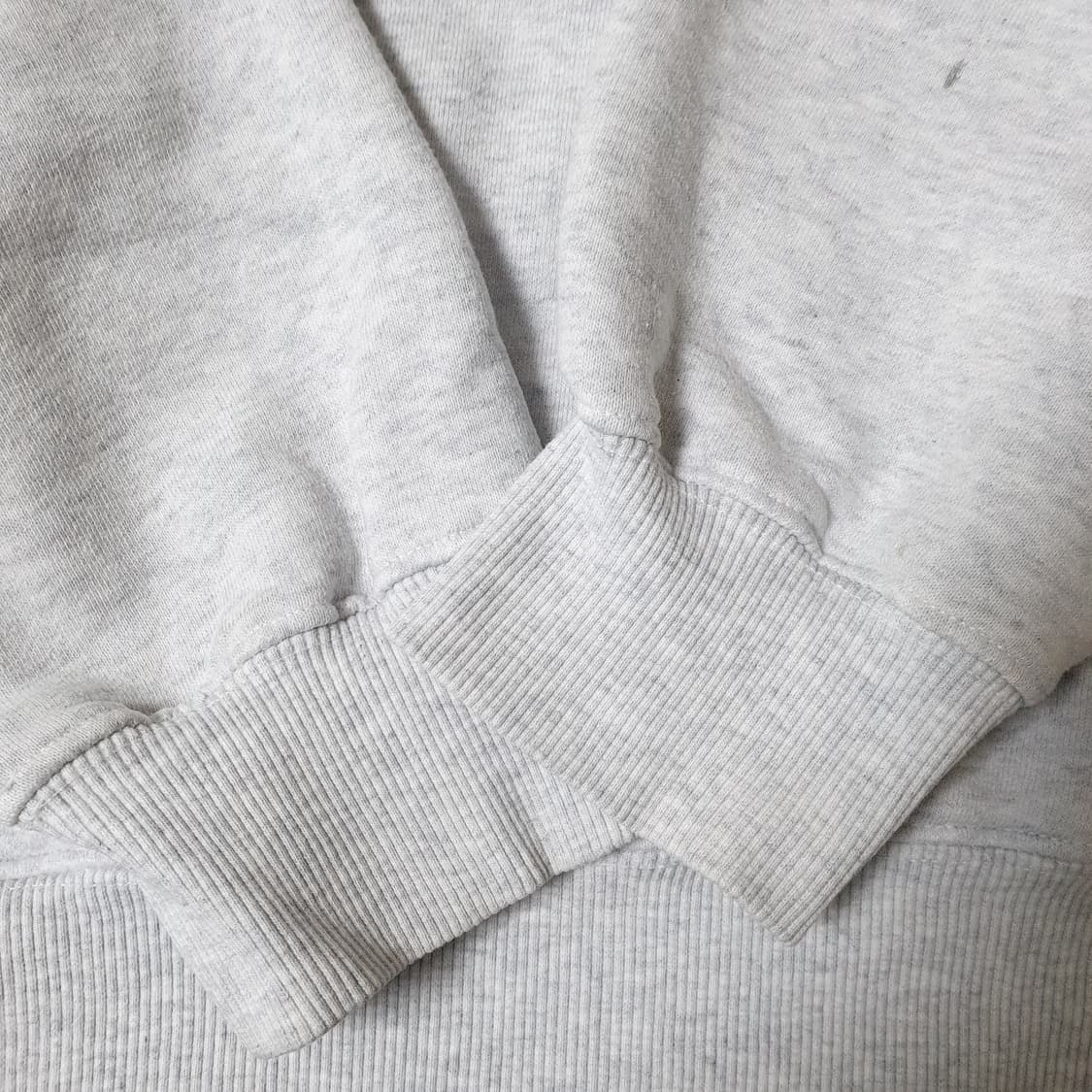 아이앱 스튜디오 후드티 상품이미지2