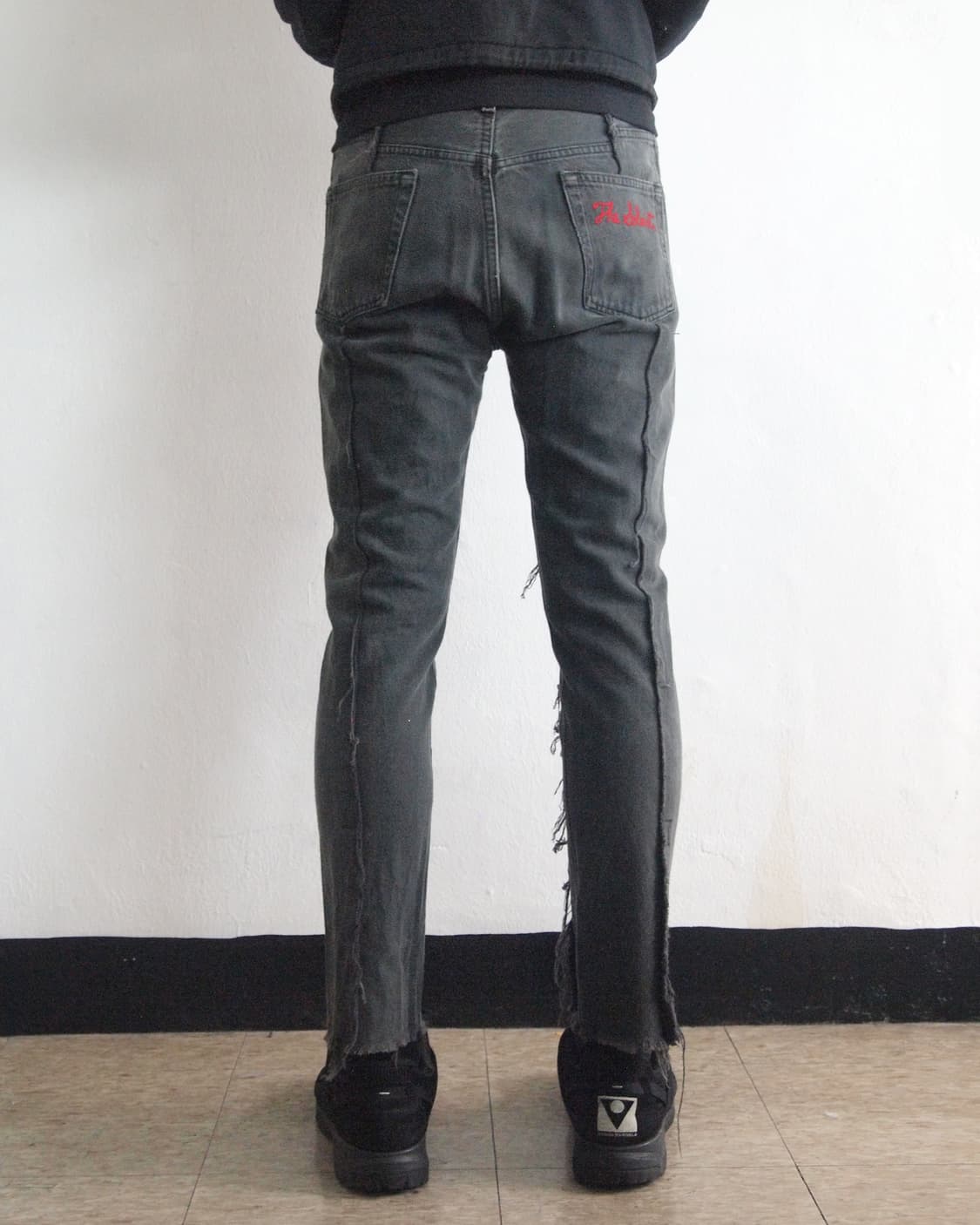 솔로이스트 x 올드파크 디스트로이드 데님 상품이미지2