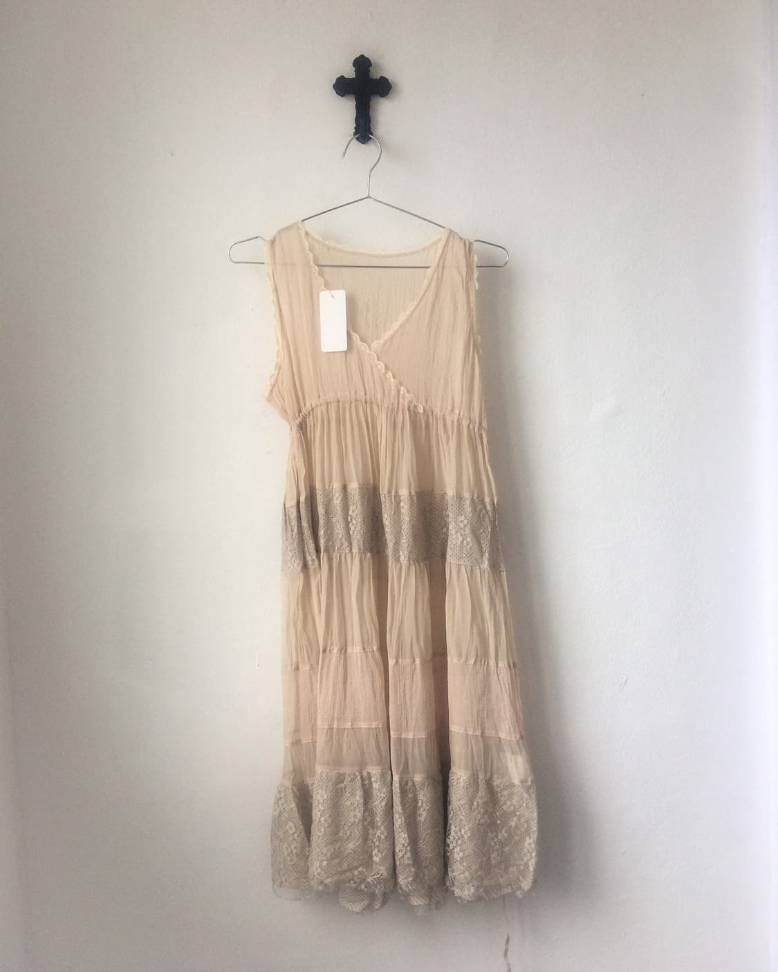 Lace layers point sleeveless onepiece 상품이미지2