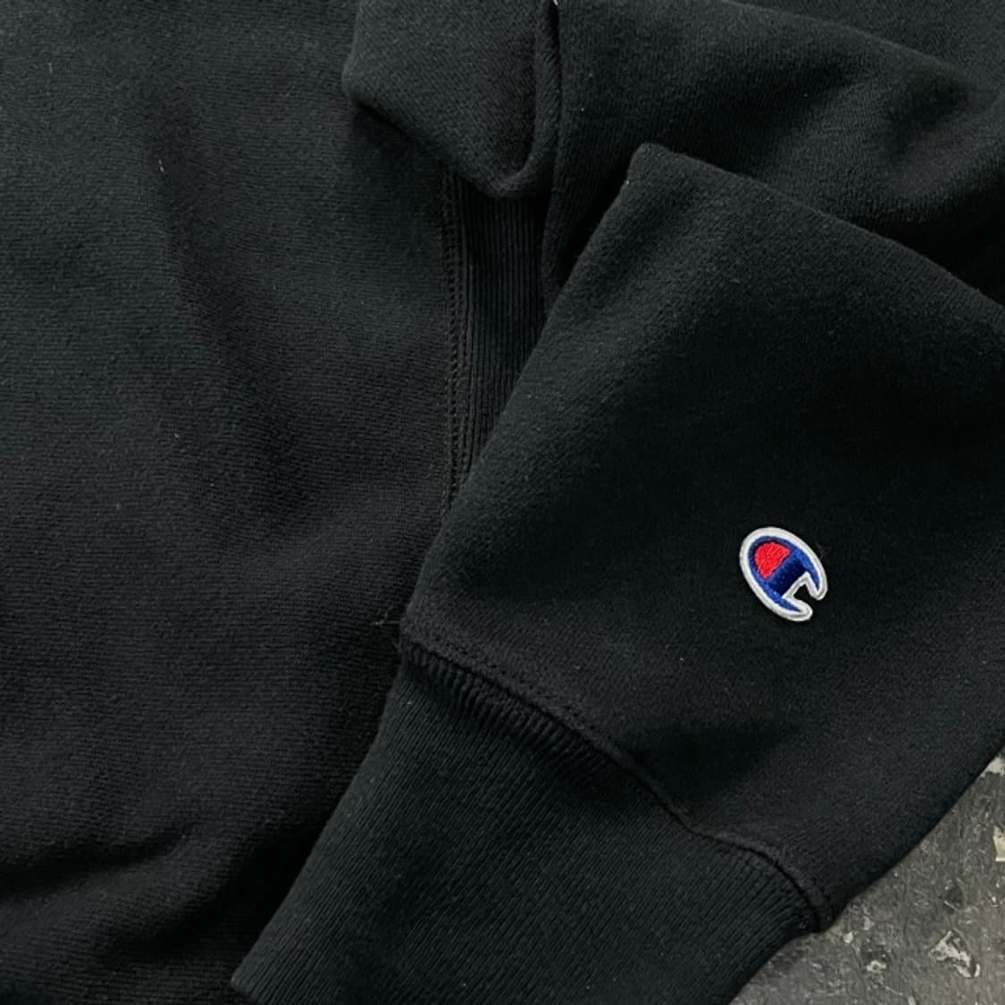 100 챔피언 리버스위브 맨투맨 상품이미지4