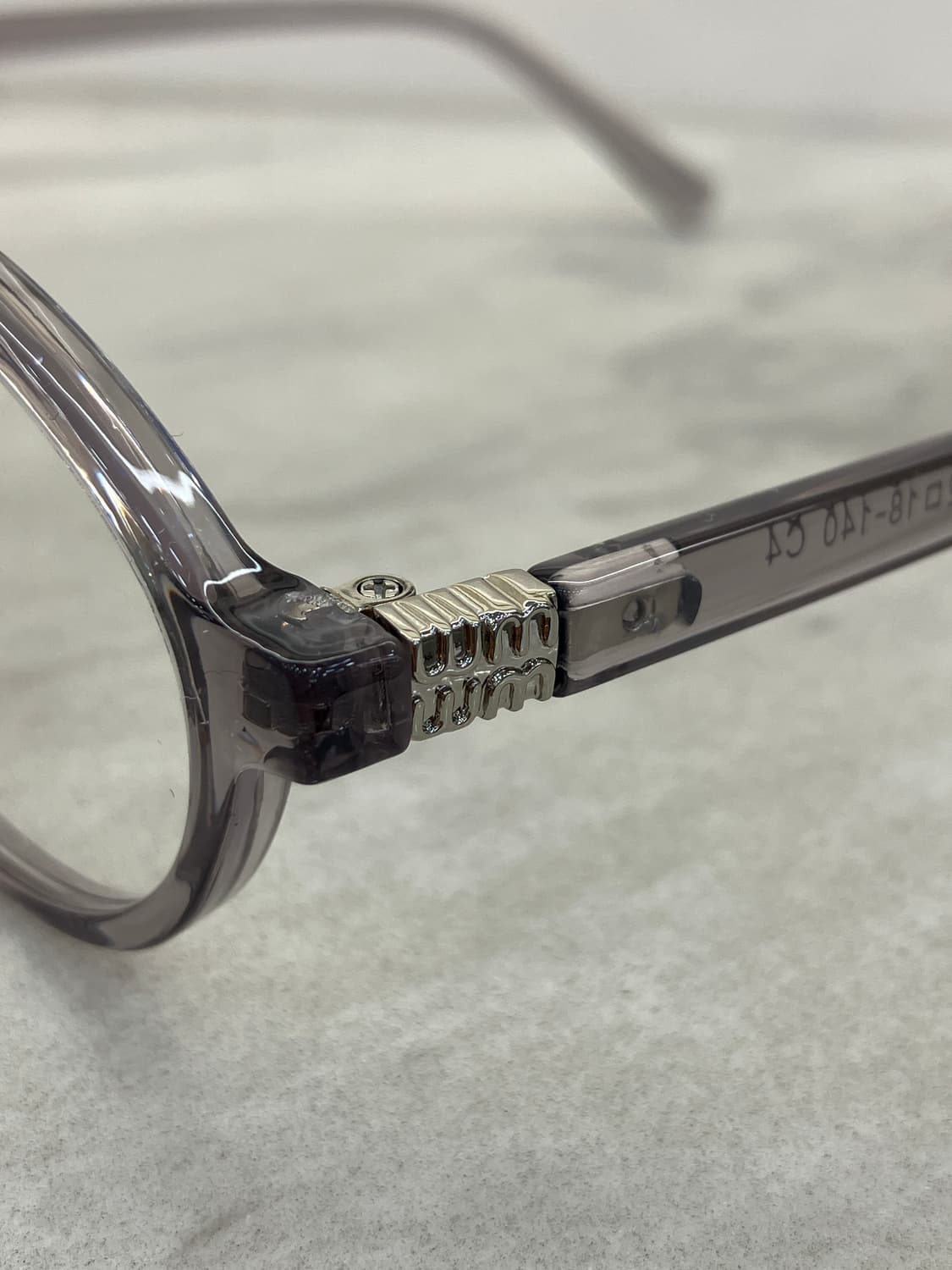 B56 HL 그레이실버 오벌 슬림 뿔테 안경7652 상품이미지7