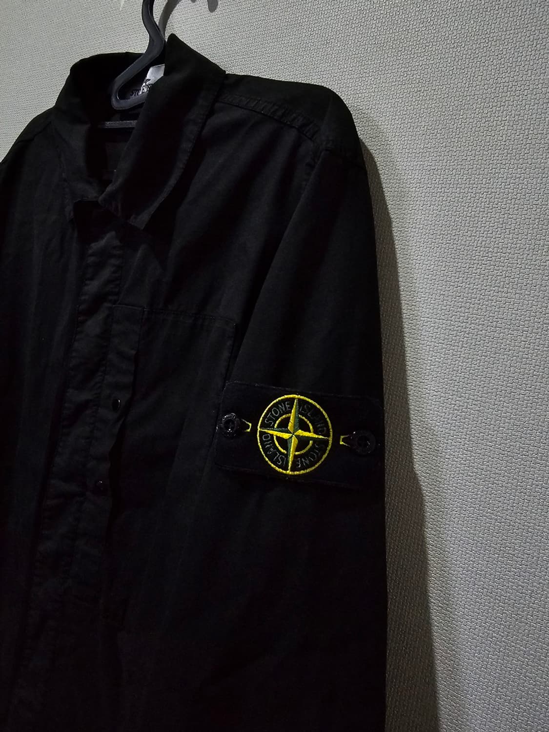 정품 25SS 스톤아일랜드 수피마 코튼 오버셔츠 95 / M 상품이미지2