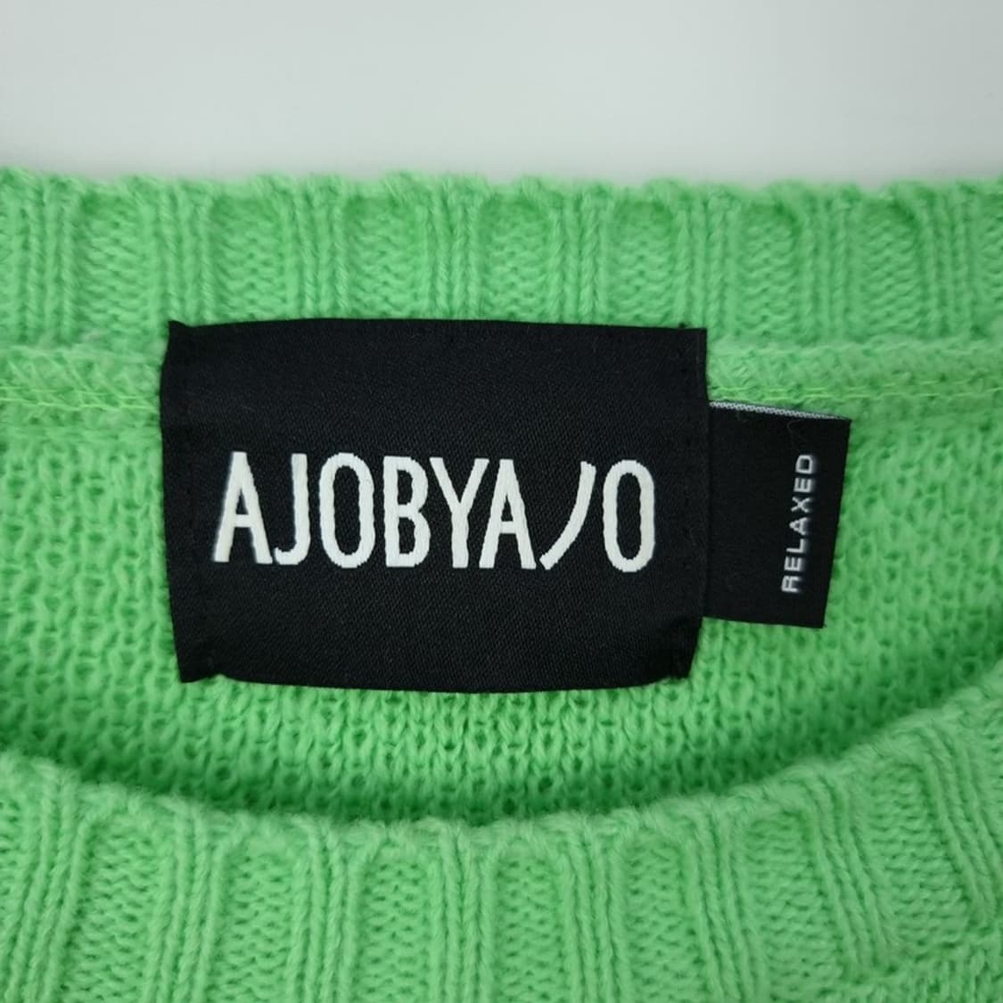 [아조바이아조] 그래픽 프린팅 오버핏 니트 M19305 상품이미지6