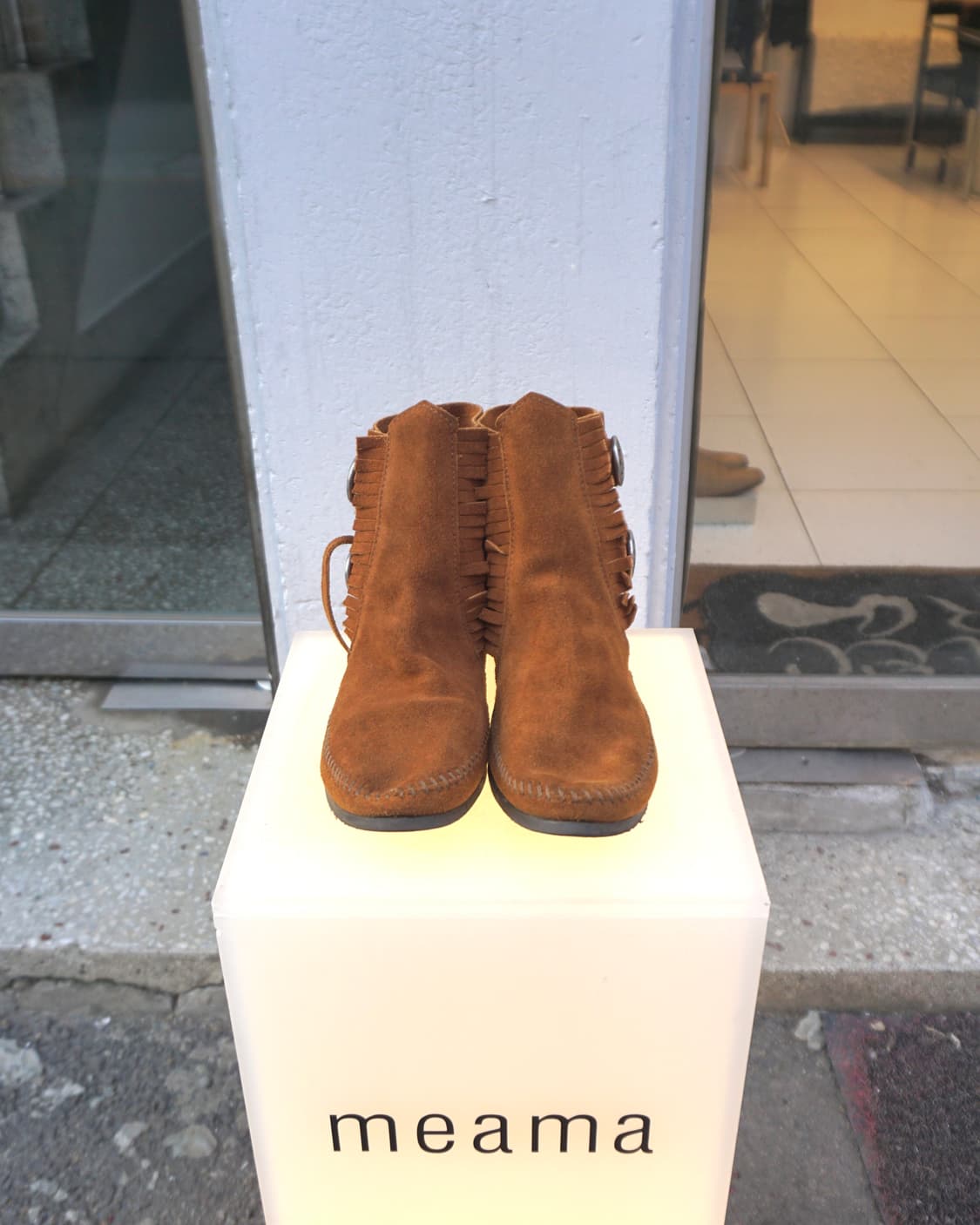 Minnetonka fringe suede boots  상품이미지6