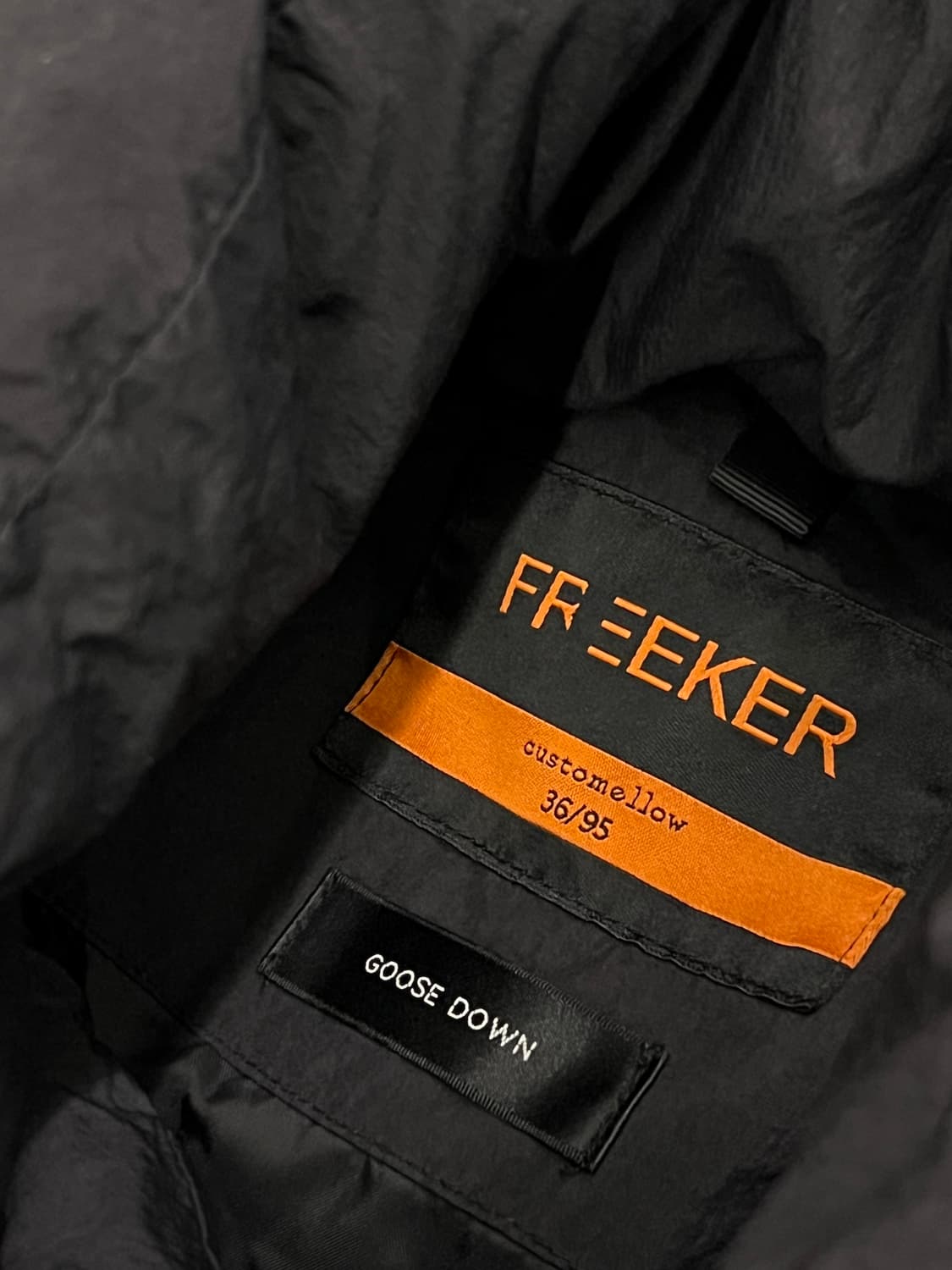 커스텀멜로우 숏다운 다운패딩 처분  상품이미지3