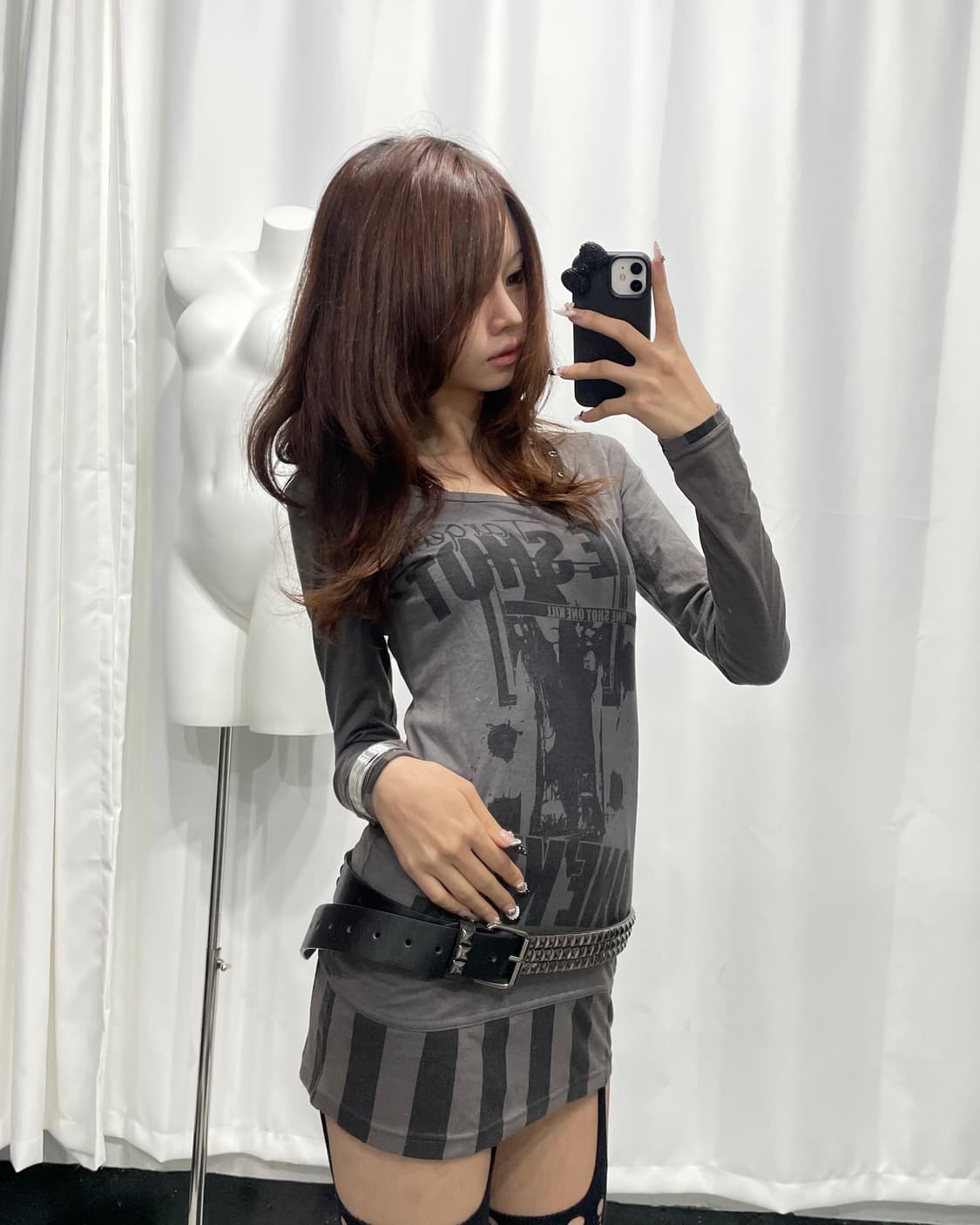 🎸그레이 프린팅 롱슬리브🎸 상품이미지2