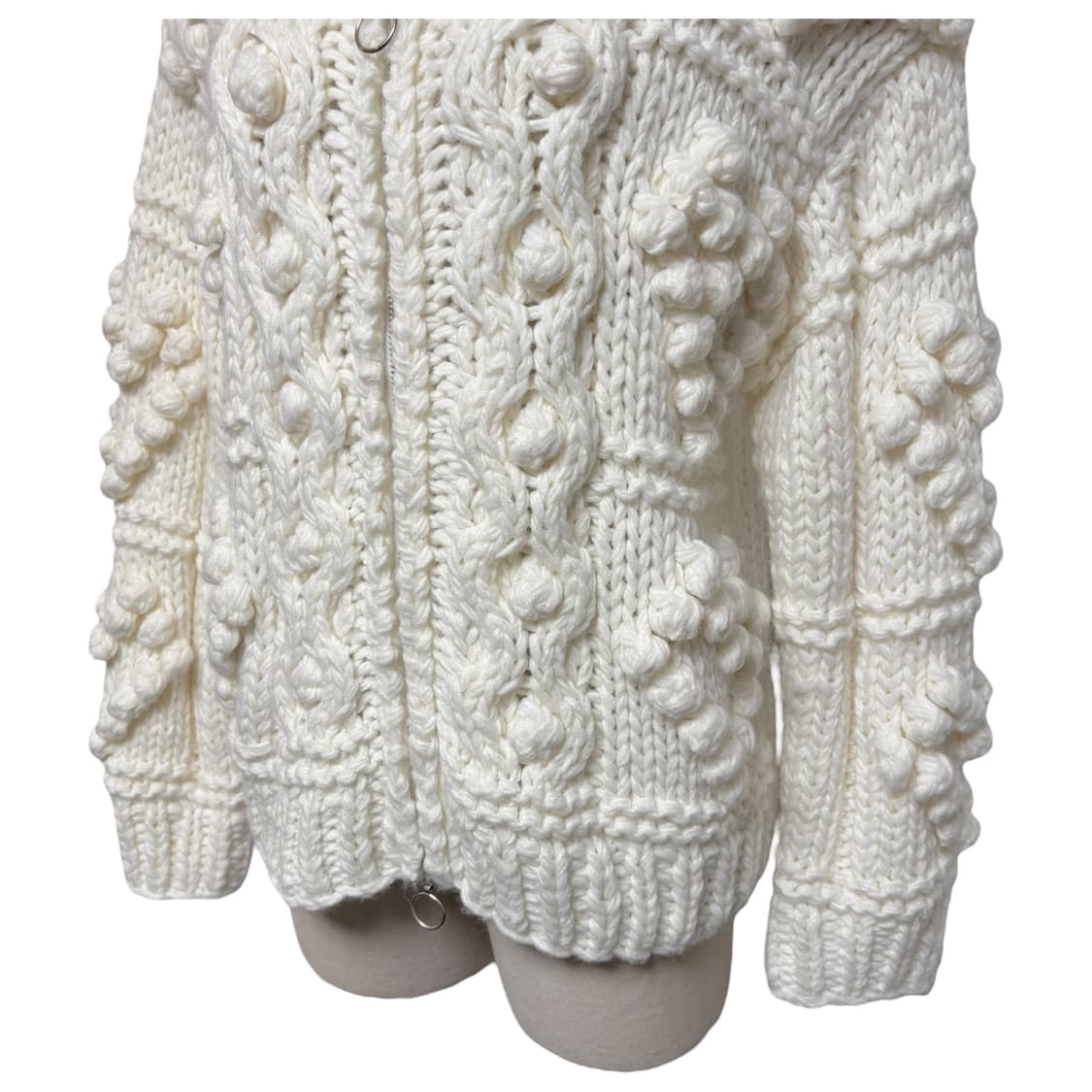 3671 아이보리 루즈핏 투웨이 폼폼 니트집업 니트가디건 상품이미지3