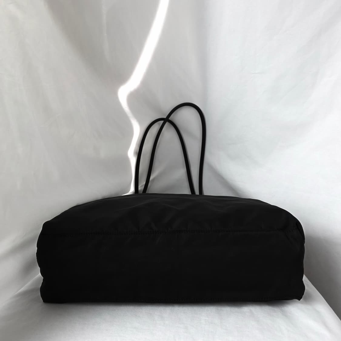 [정품 PRADA] 프라다 긴줄 나일론 숄더백 쇼퍼백 라지 상품이미지3