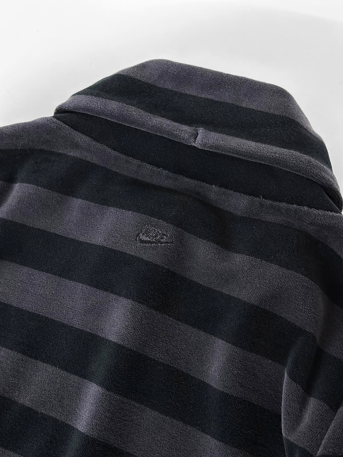 00s 나이키 벨로어 스트라이프 카울 넥 집업 상품이미지9