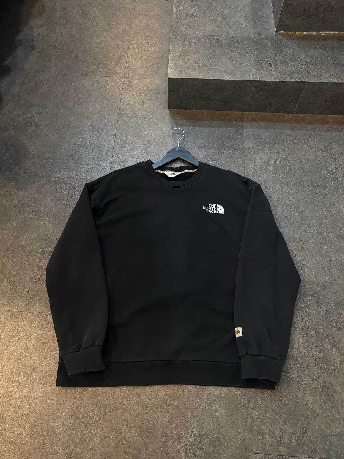 노스페이스 맨투맨 블랙 110사이즈 상품이미지2