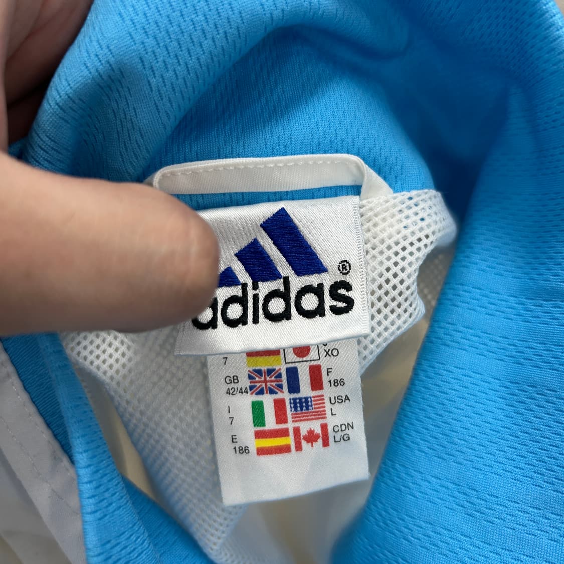 아디다스 마르세유 크롭 바람막이(L) 상품이미지2