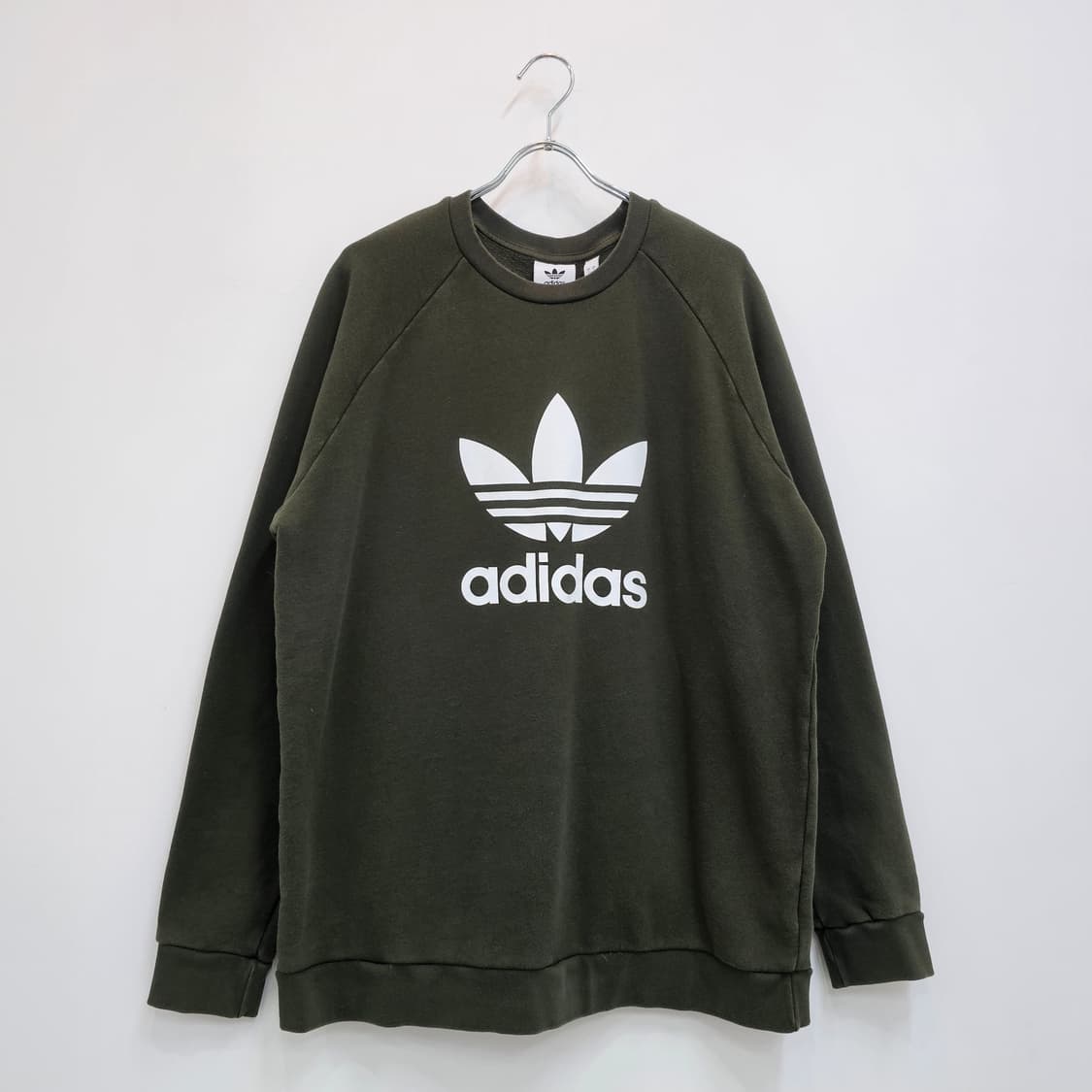아디다스  카키 나그랑 맨투맨 스웻셔츠 상품이미지1