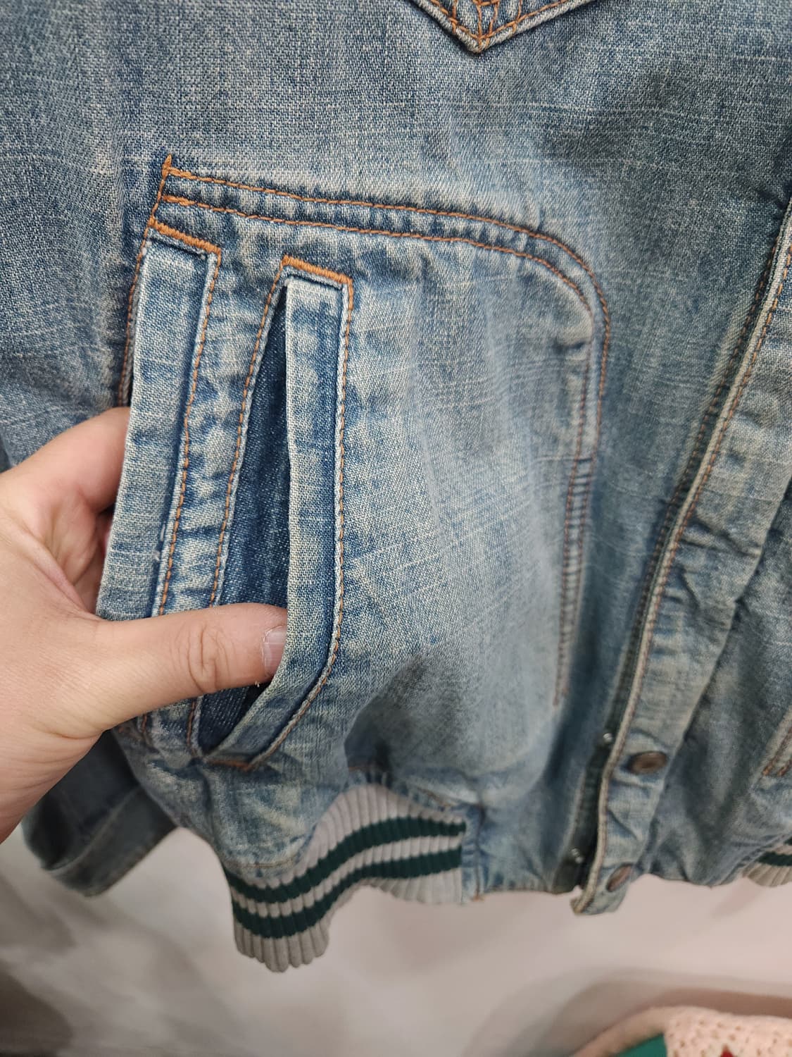 돌체엔가바나 빅자수로고 데님 보머 자켓

 상품이미지5