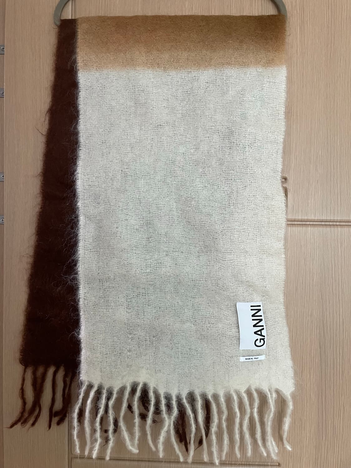 GANNI 투톤 모헤어 블렌드 머플러 상품이미지2