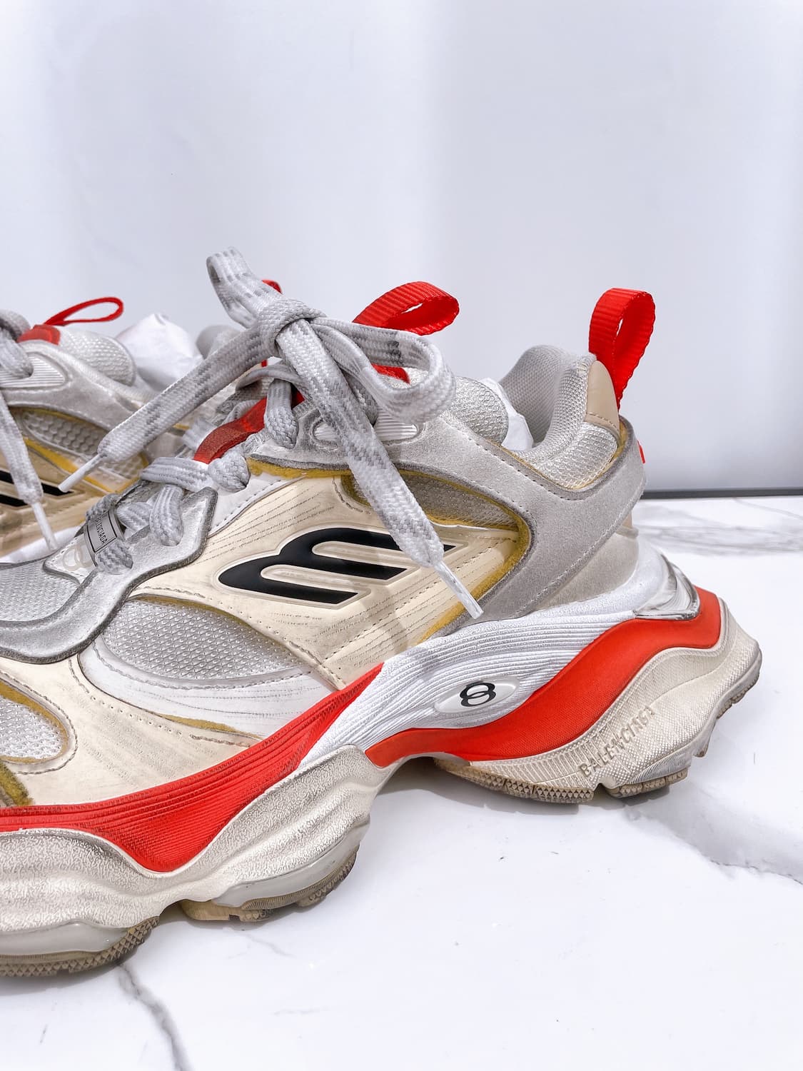 (정품/새상품) 발렌시아가 카고 스니커즈 그레이 레드 상품이미지5