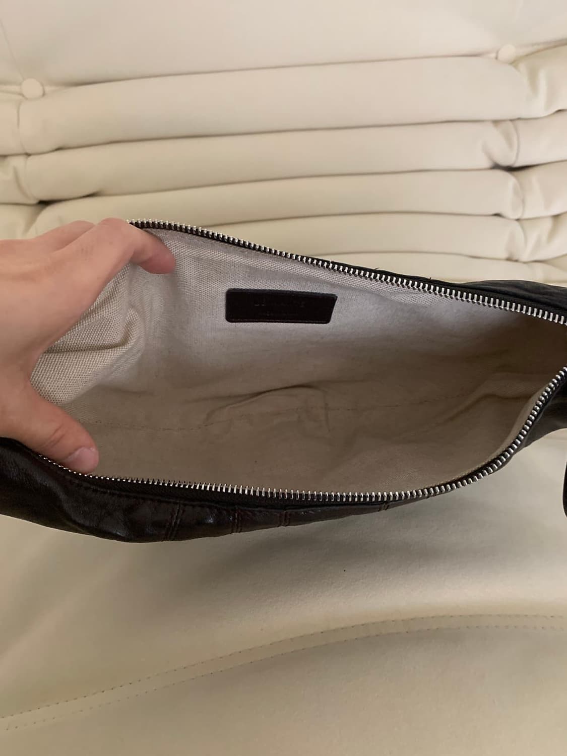 르메르 크루아상백 스몰 다크초코 상품이미지10