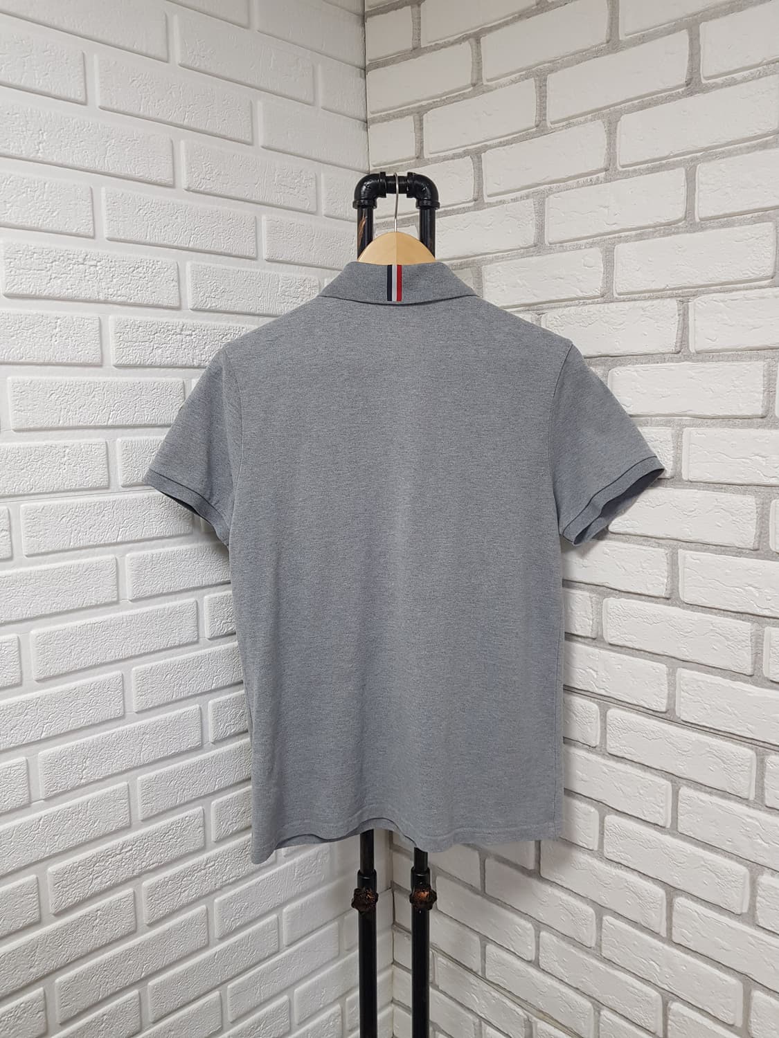 [m/남95/정품] 몽클레어 폴로티 그레이 상품이미지10