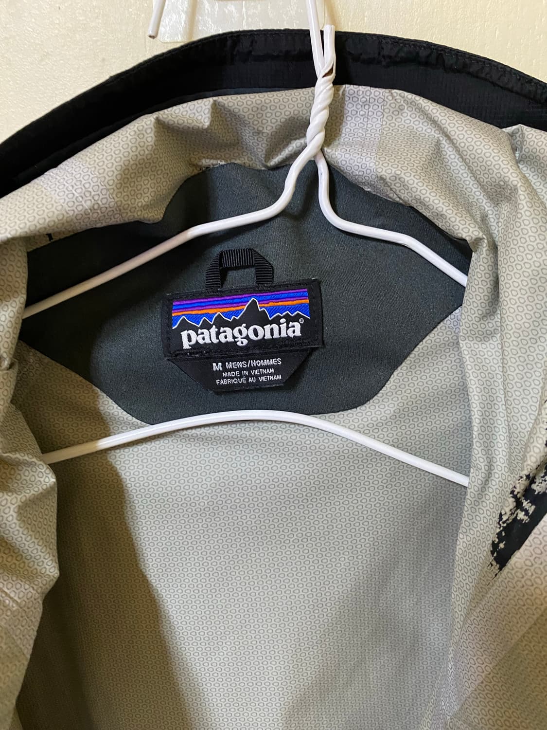 파타고니아 윈드자켓 상품이미지2