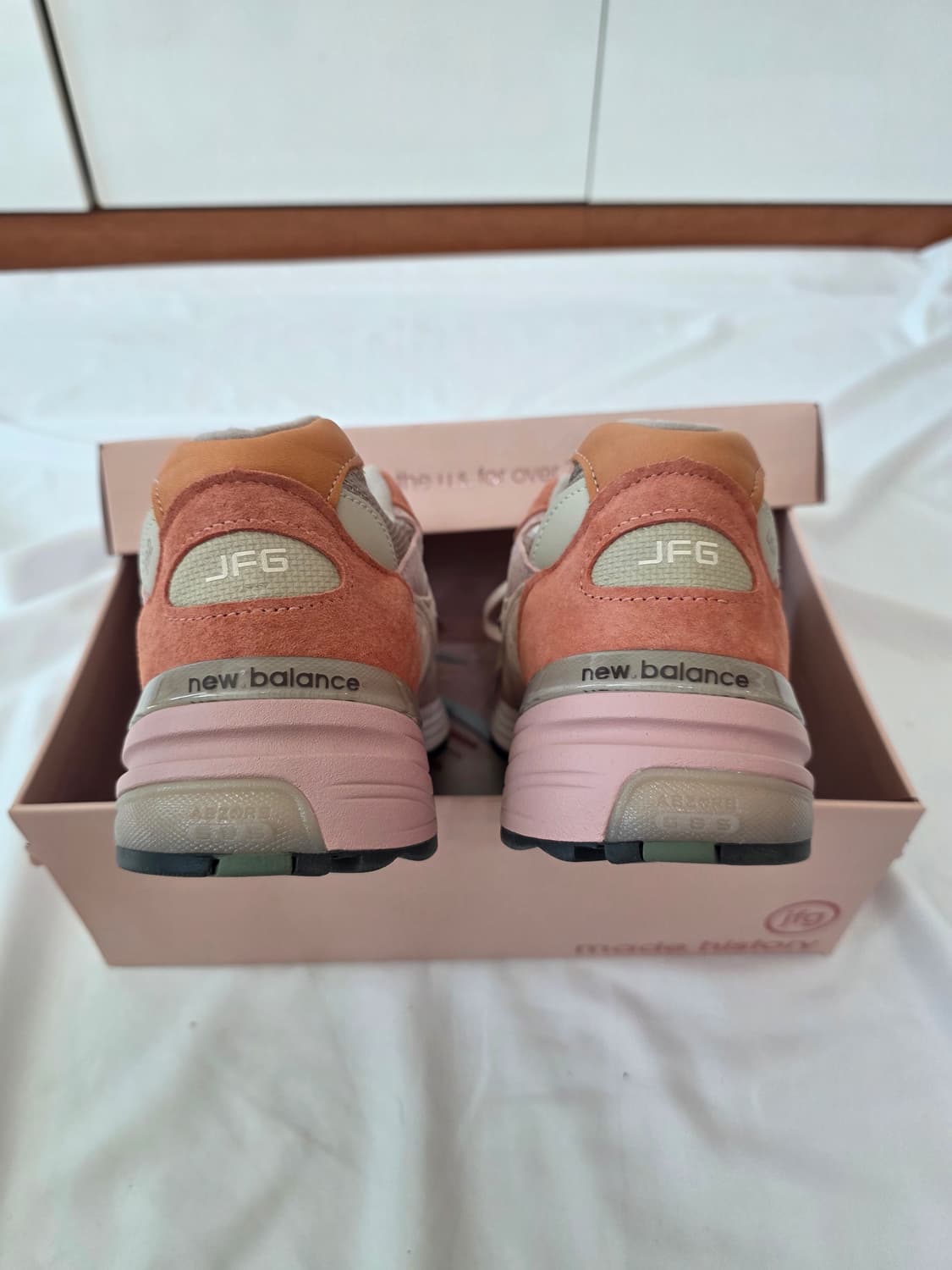 뉴발란스 x 조 프레쉬굿즈 992 메이드 인 USA 에이지드 웰 상품이미지6