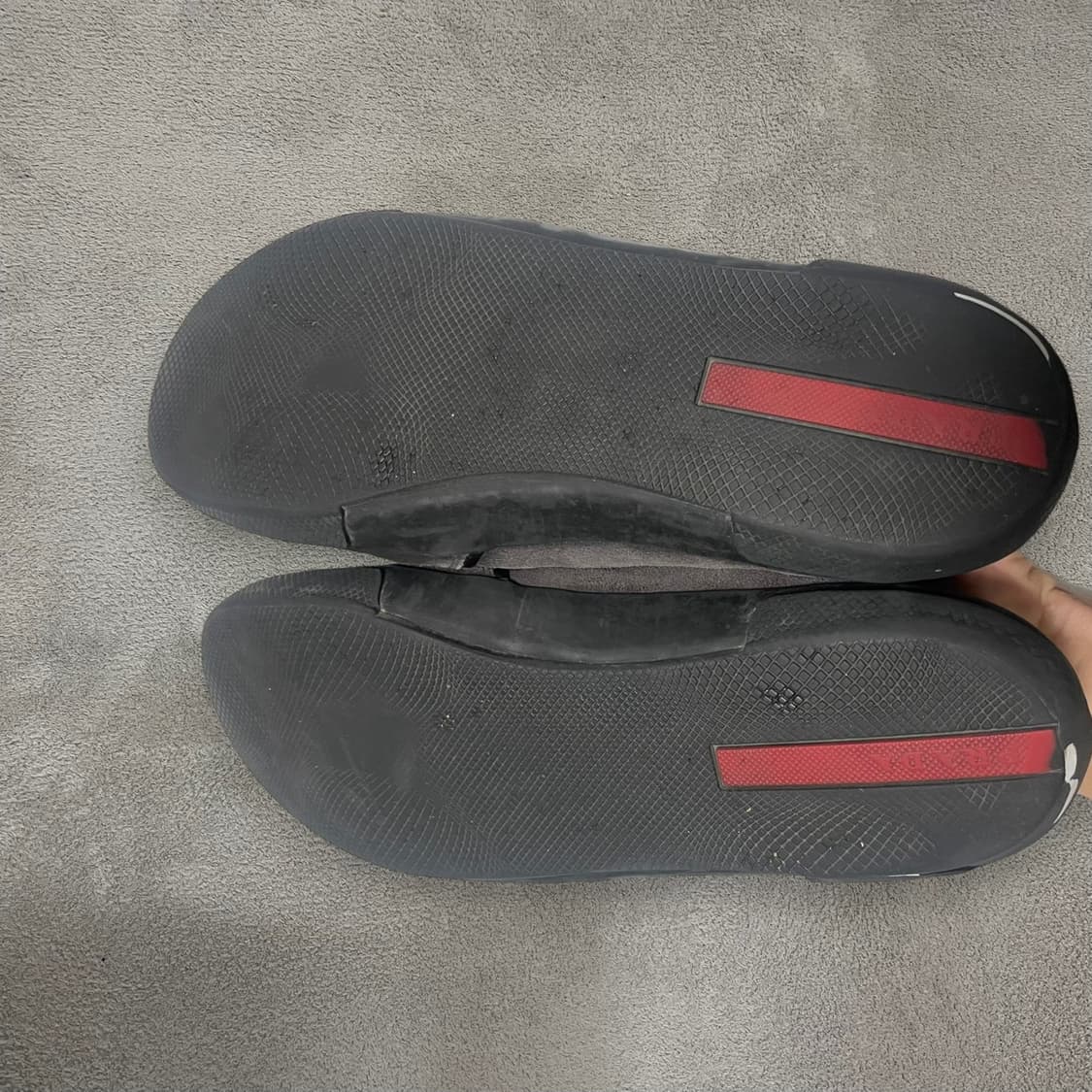 285)프라다 스웨이드 레더 스니커즈 신발 상품이미지5