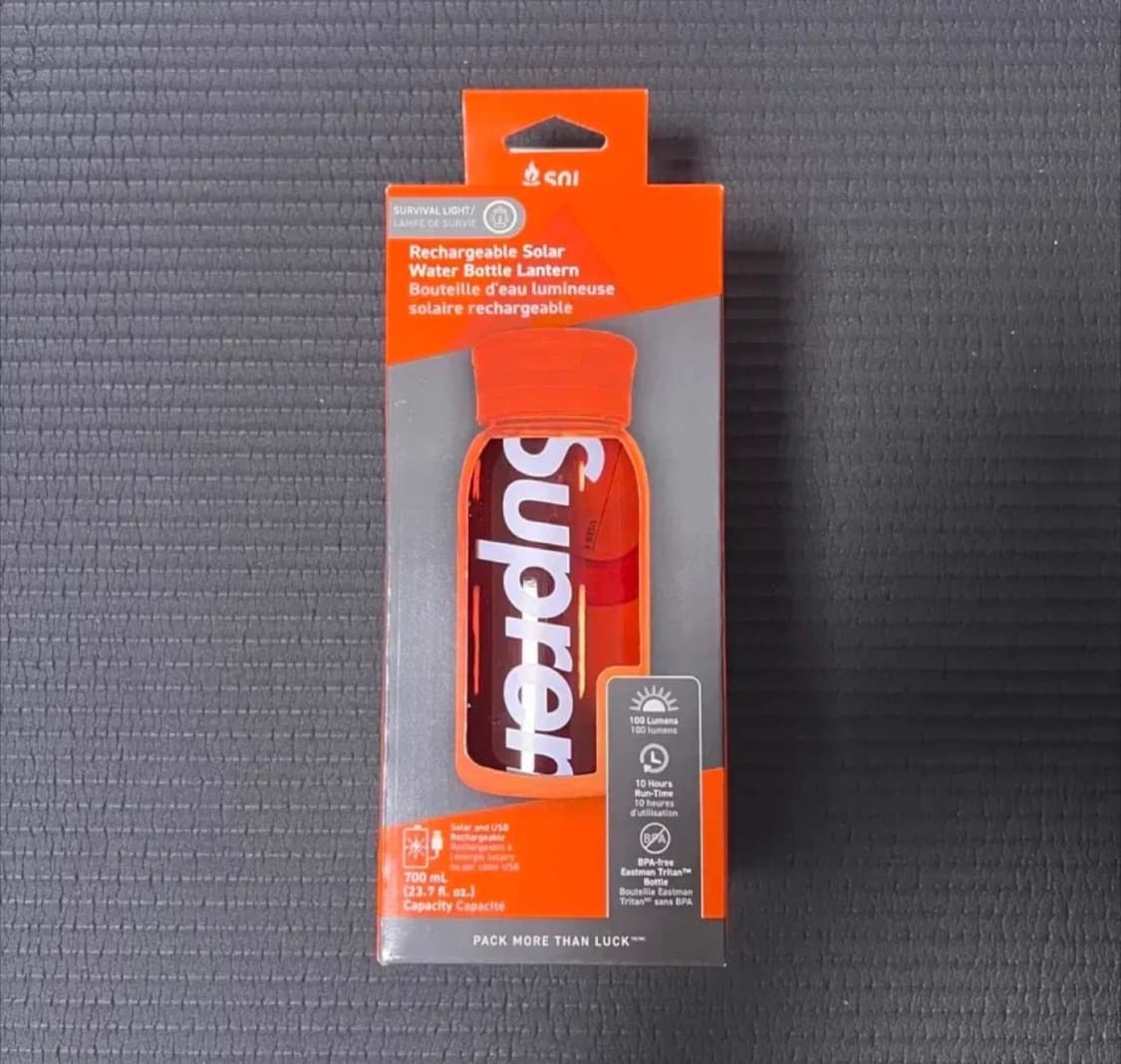 슈프림 SOL 워터 보틀 랜턴 상품이미지2
