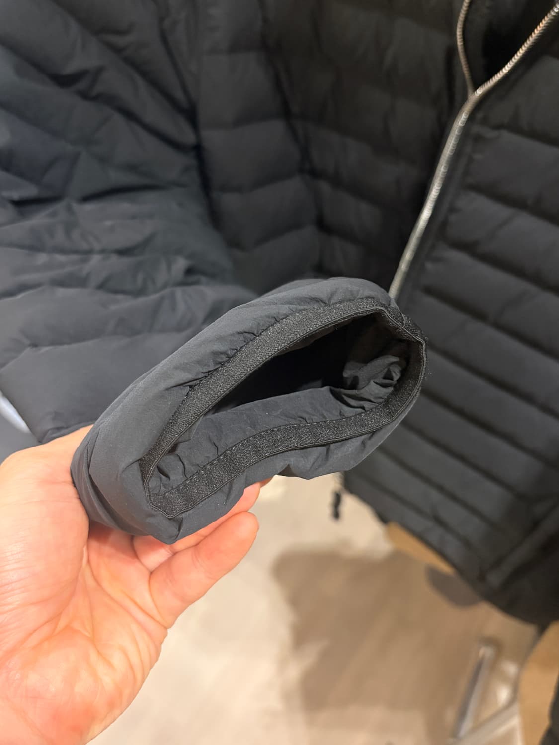 스톤 경량패딩 m 상품이미지4