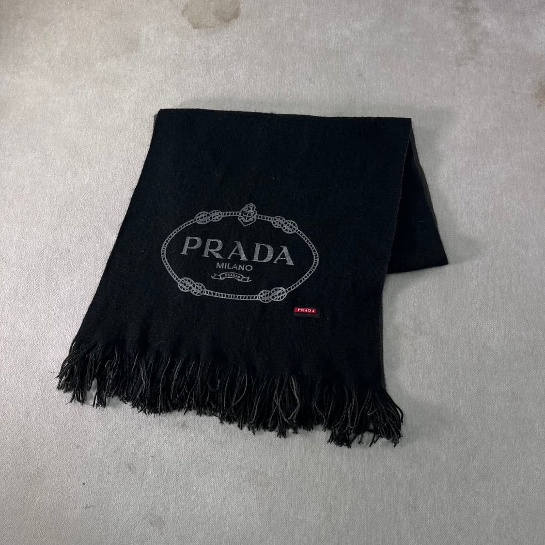 프라다 90s 빅로고 울 머플러  상품이미지1