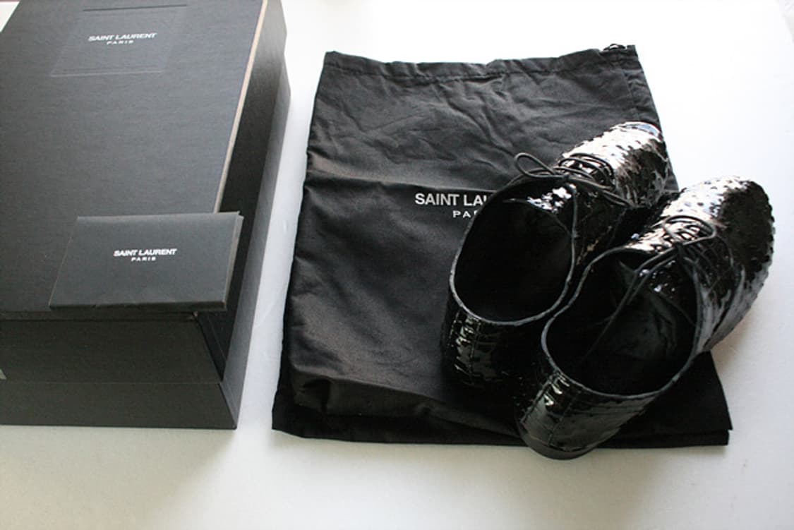 SAINT LAURENT 생로랑 페이턴트 가죽 구두 새제품 상품이미지8