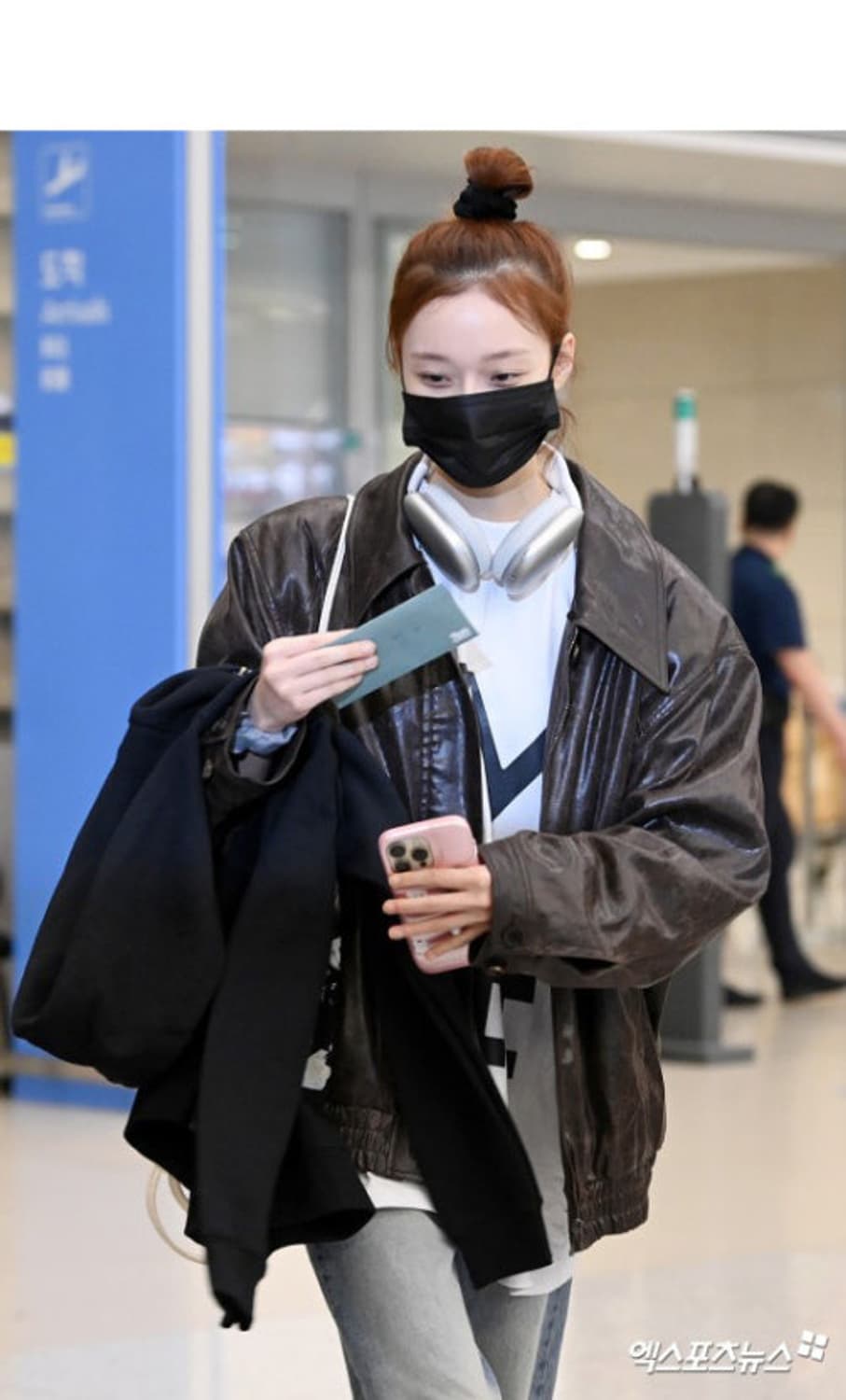 오버듀플레어 크랙 레더 블루종 가죽자켓 블랙 상품이미지1