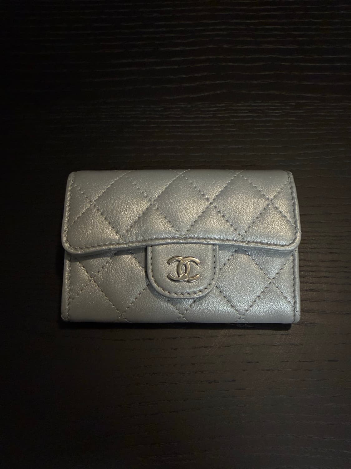 샤넬 클래식 카드지갑 실버 상품이미지2