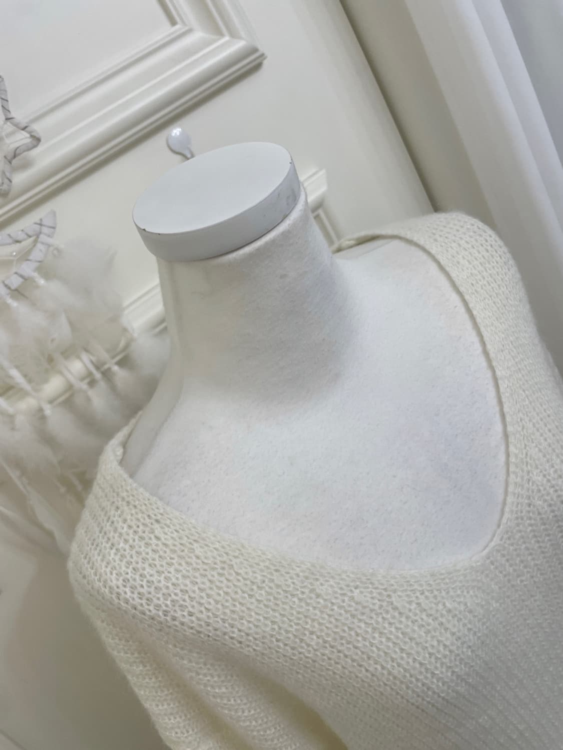 ivory side lace-up loose sweater opc 상품이미지7