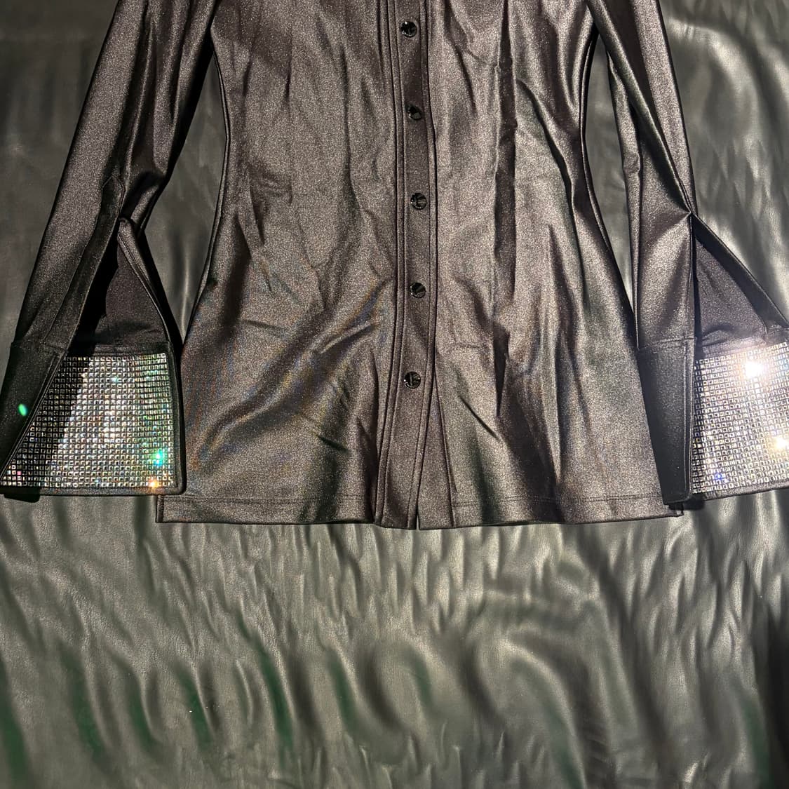 알렉산더왕 블랙 글로시 셔츠 상품이미지5