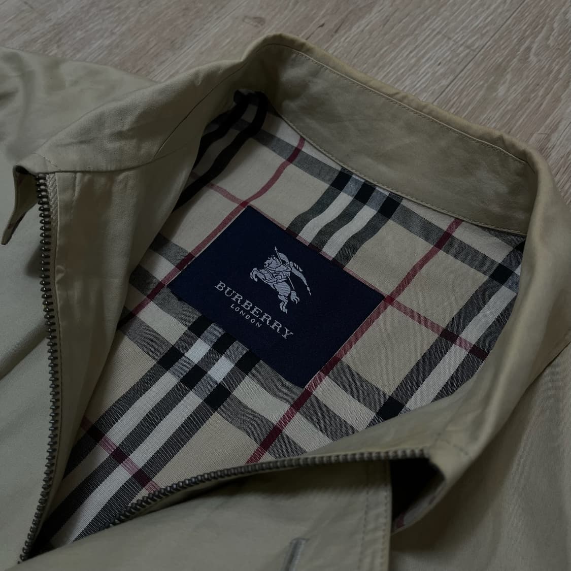 버버리 런던 노바체크 안감 숏 트렌치 맥코트 [베이지] M/95 상품이미지5