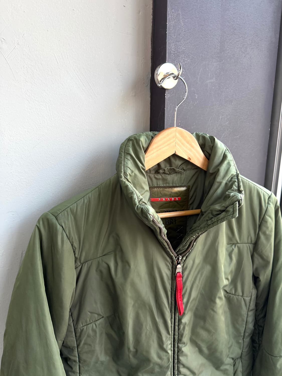 40/ 프라다 99AW 레드탭 2WAY 패딩 점퍼 상품이미지3