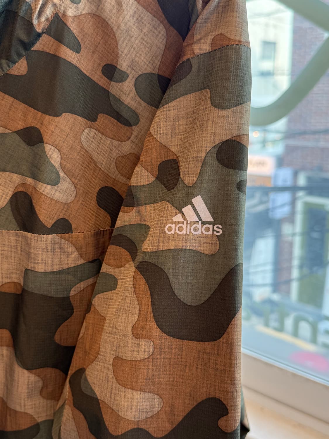 Adidas Outdoor Military Jacket 상품이미지3