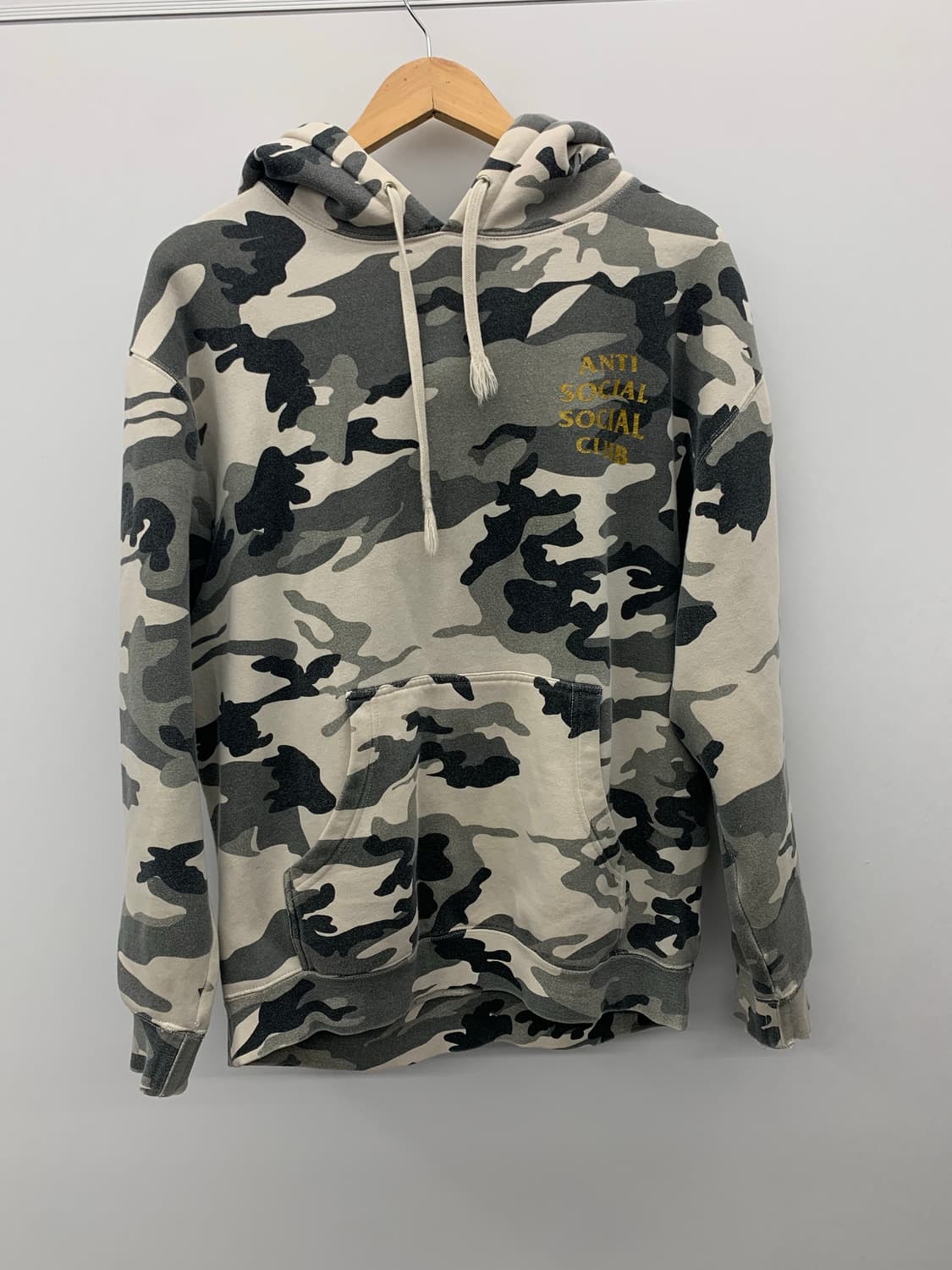 안티소셜 클럽 카모 후드티 상품이미지3