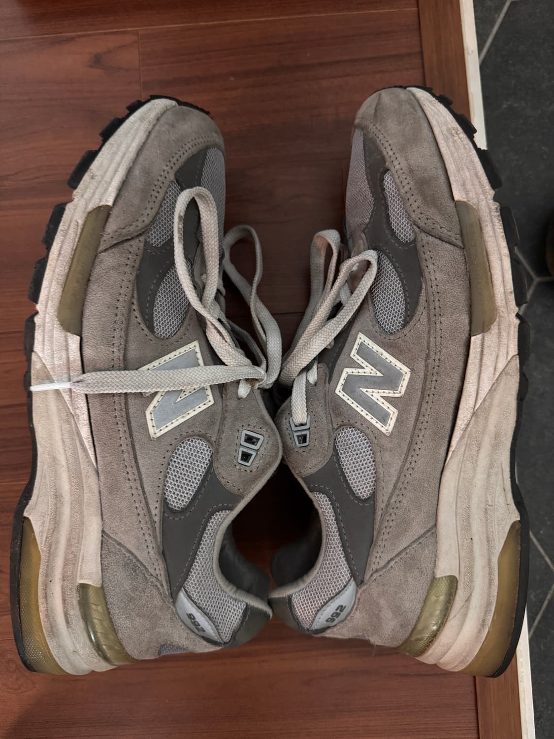 뉴발란스 992 상품이미지1