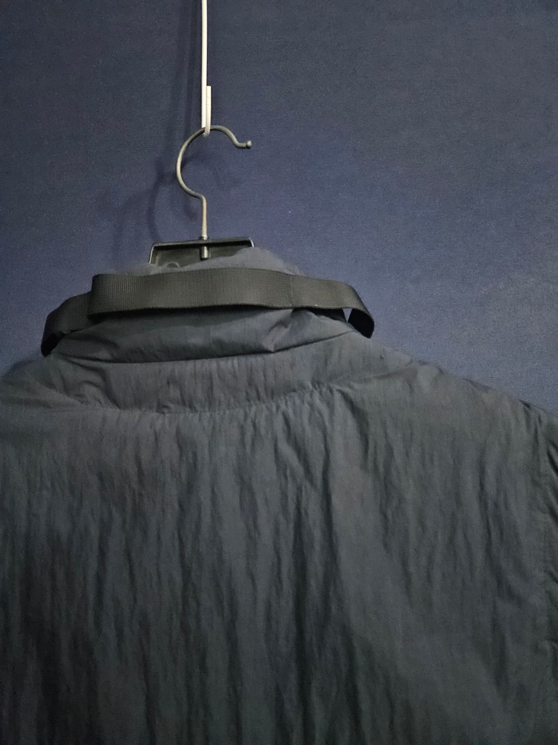 에이 블루 가먼츠 다크네이비 남성 100 덕다운 베스트  상품이미지8