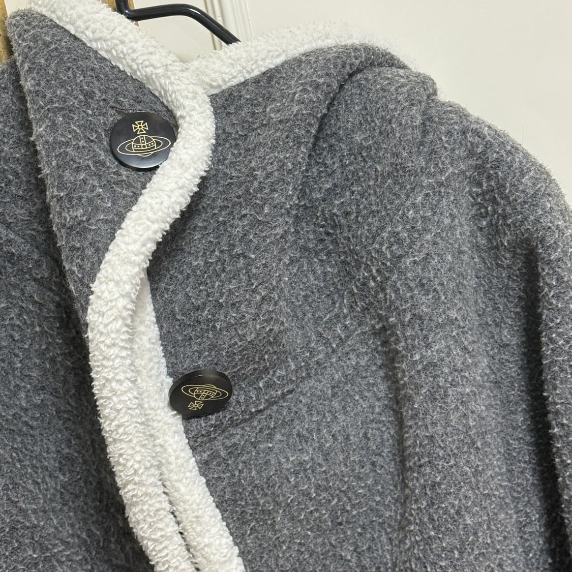 비비안웨스트우드 무스탕 상품이미지2