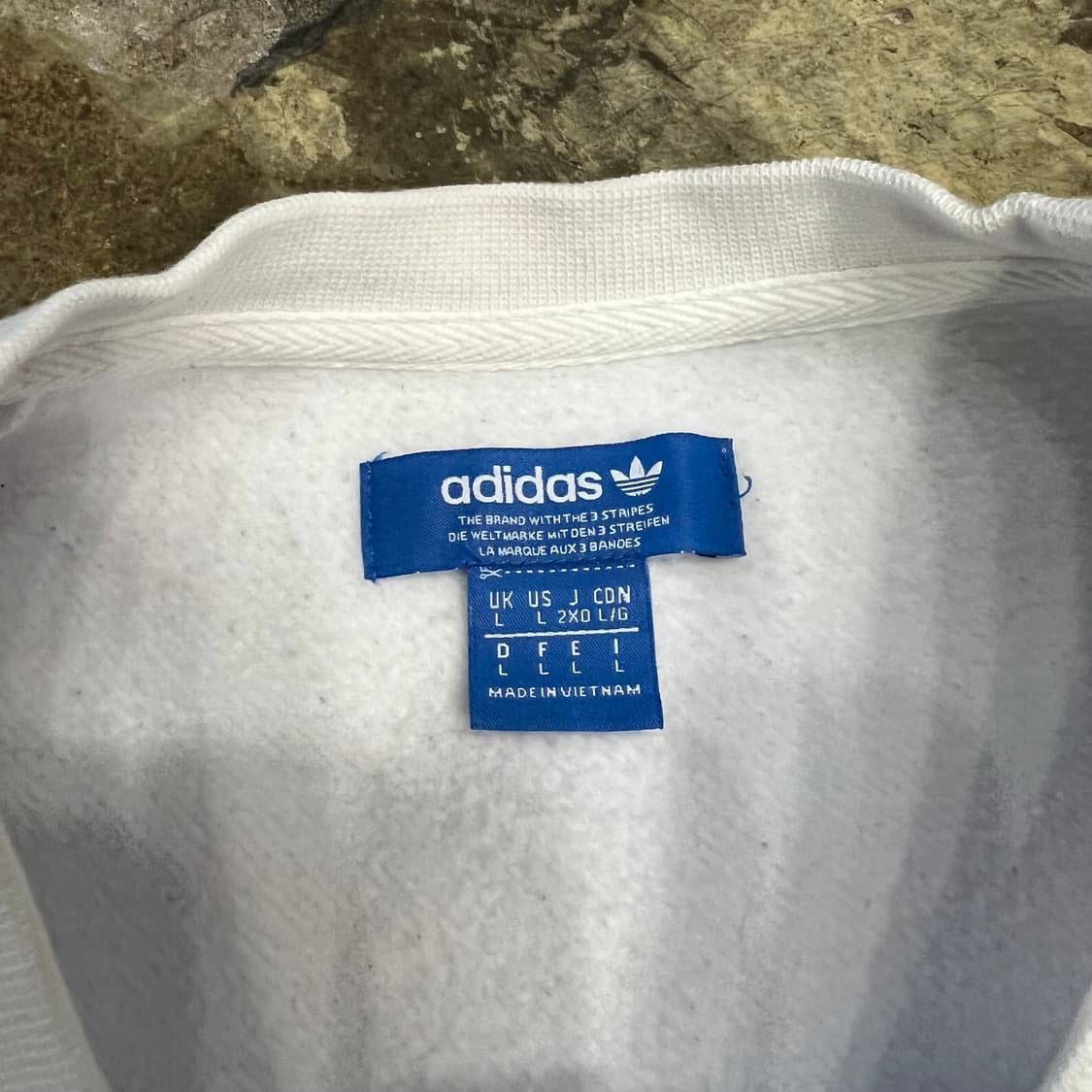 L) 아디다스 오버핏 맨투맨 티셔츠 맨투맨티 스웻셔츠 상품이미지4