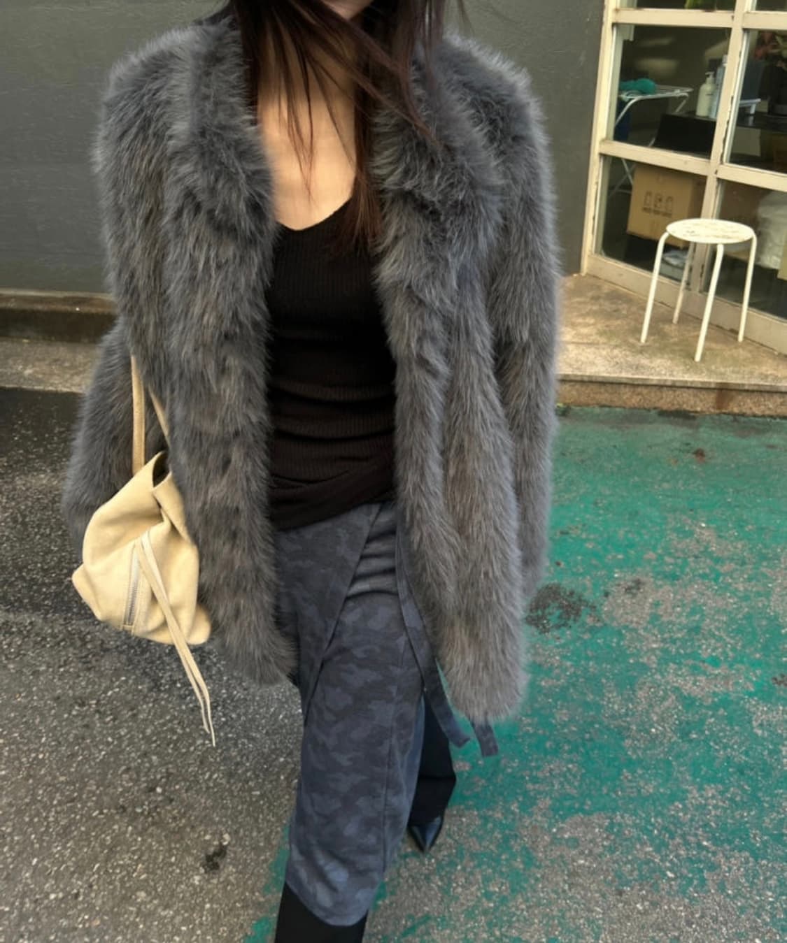 뮤로우 퍼 자켓 차콜 상품이미지1