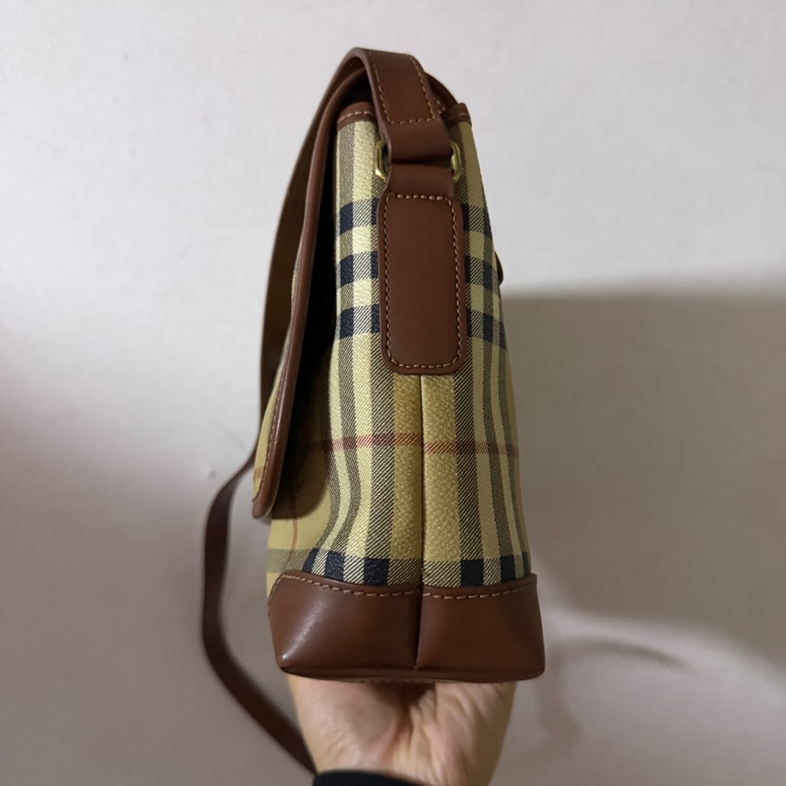 버버리 노바체크 클레식 사각 크로스백 상품이미지5