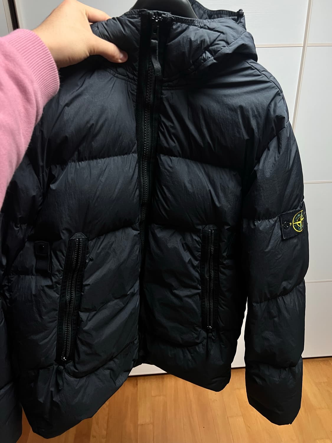 21fw 스톤아일랜드 크링클랩스 숏패딩 XL 블랙 상품이미지2