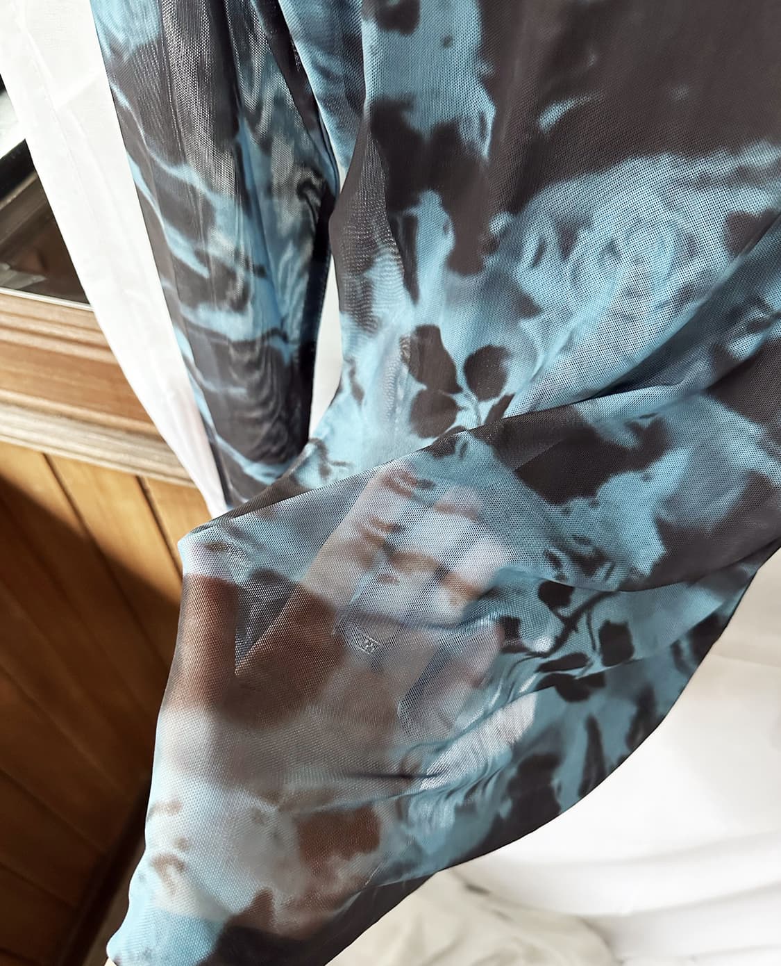 GANNI printed mesh turtleneck 상품이미지8