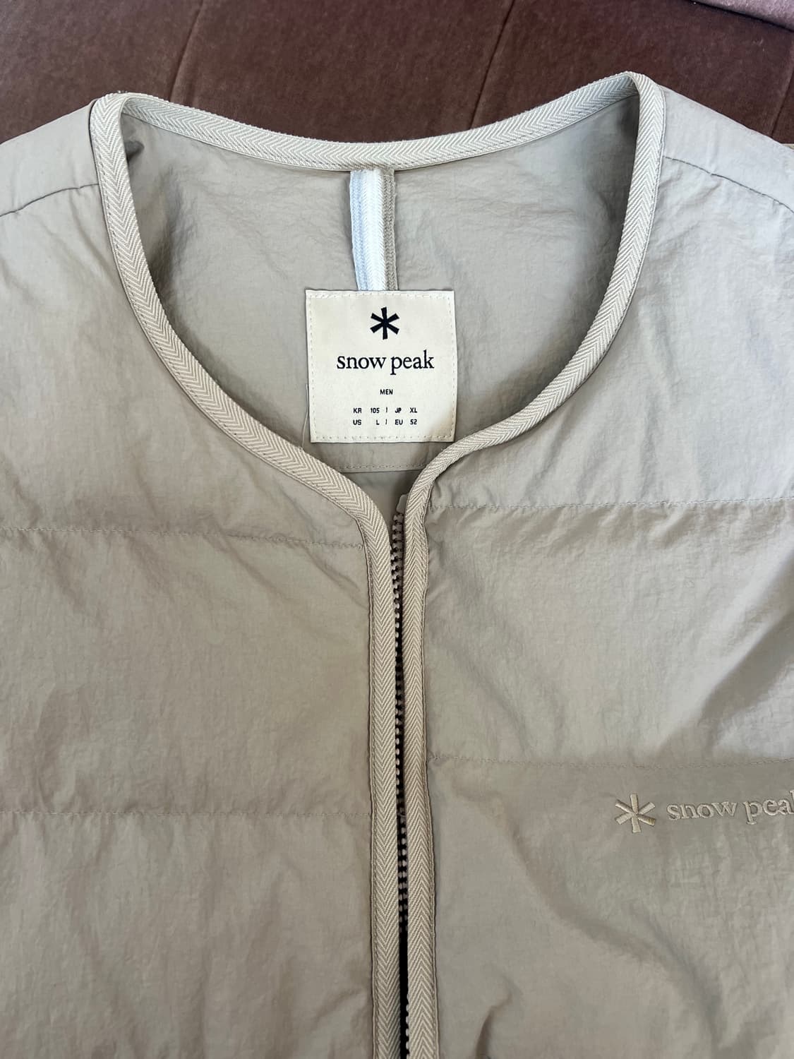 스노우피크 남성 카키베이지 캠핑룩다운조끼 간절기패딩조끼 상품이미지5