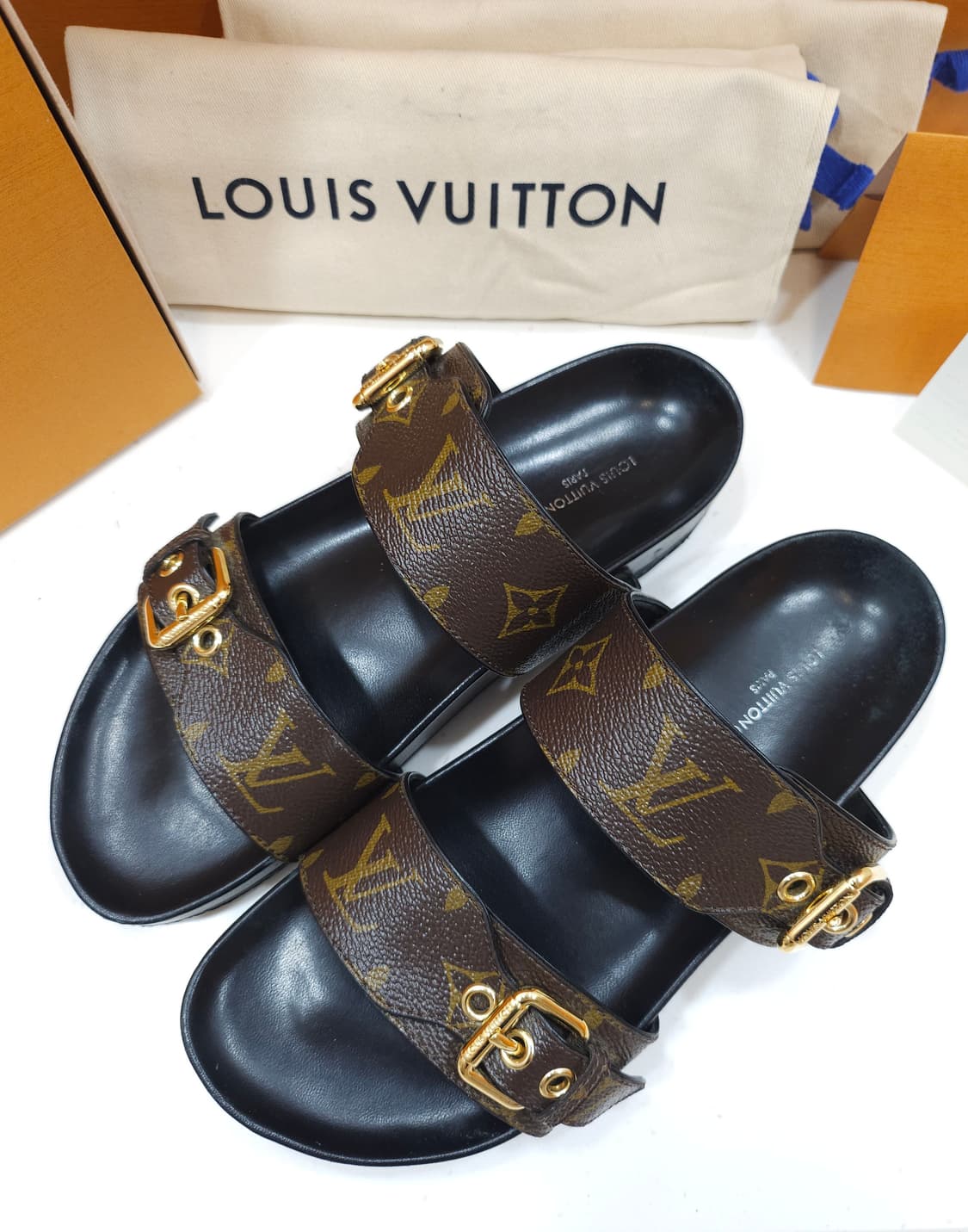 [정품] 루이비통 봄 디아 플랫 컴포트 슬리퍼 37 상품이미지2
