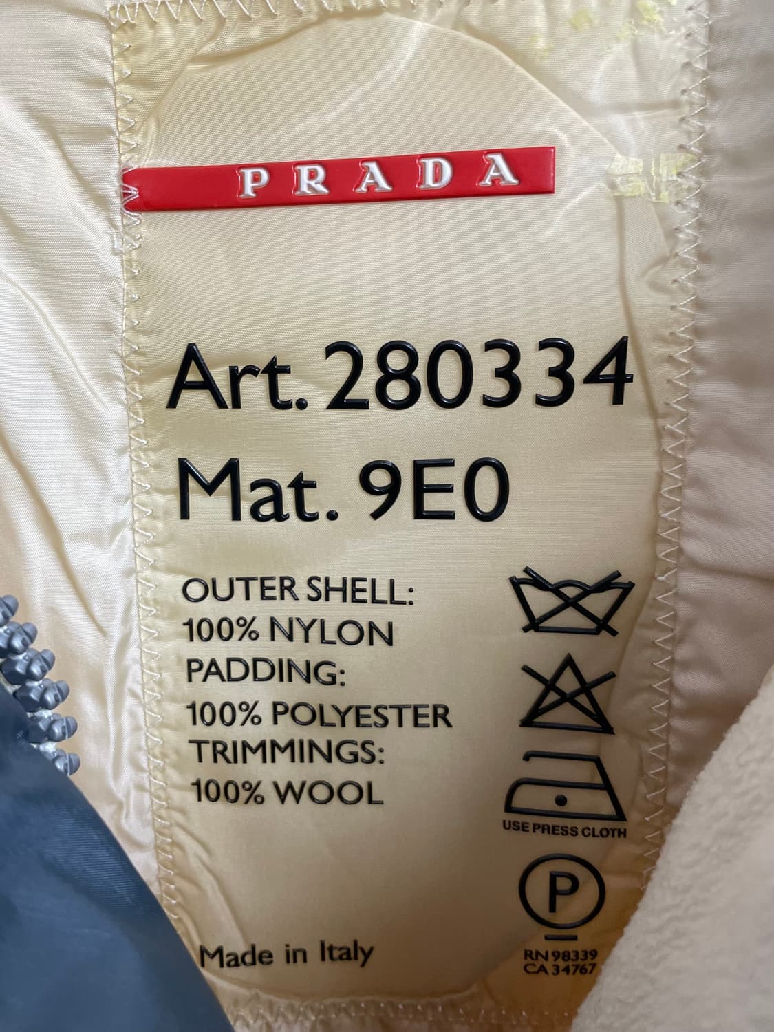 프라다 우먼스 고어텍스 스키 바람막이 (on.24)  상품이미지9