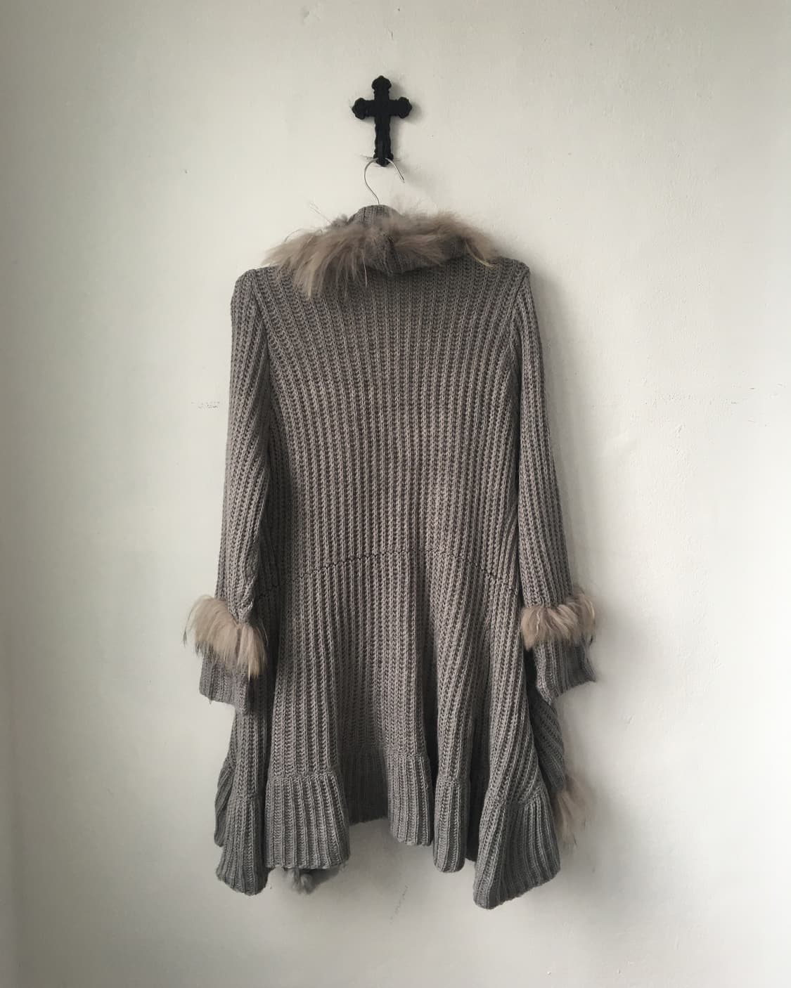 rabbit Fur trimming knit ruffle cardigan 상품이미지3