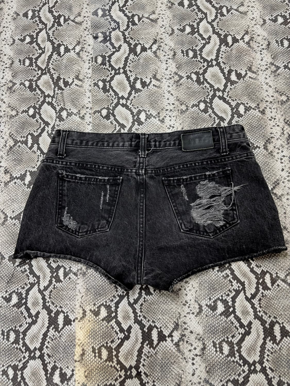 “Vintage” 00’s Mood Black Damaged Hot Pa 상품이미지6